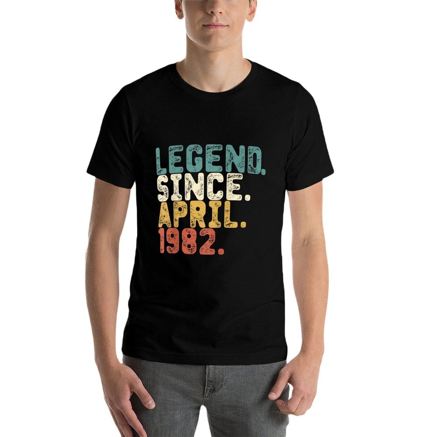 40 Years Old Gifts Legend Since April 1982 40th Birthday Relaxed-fit T-Shirt