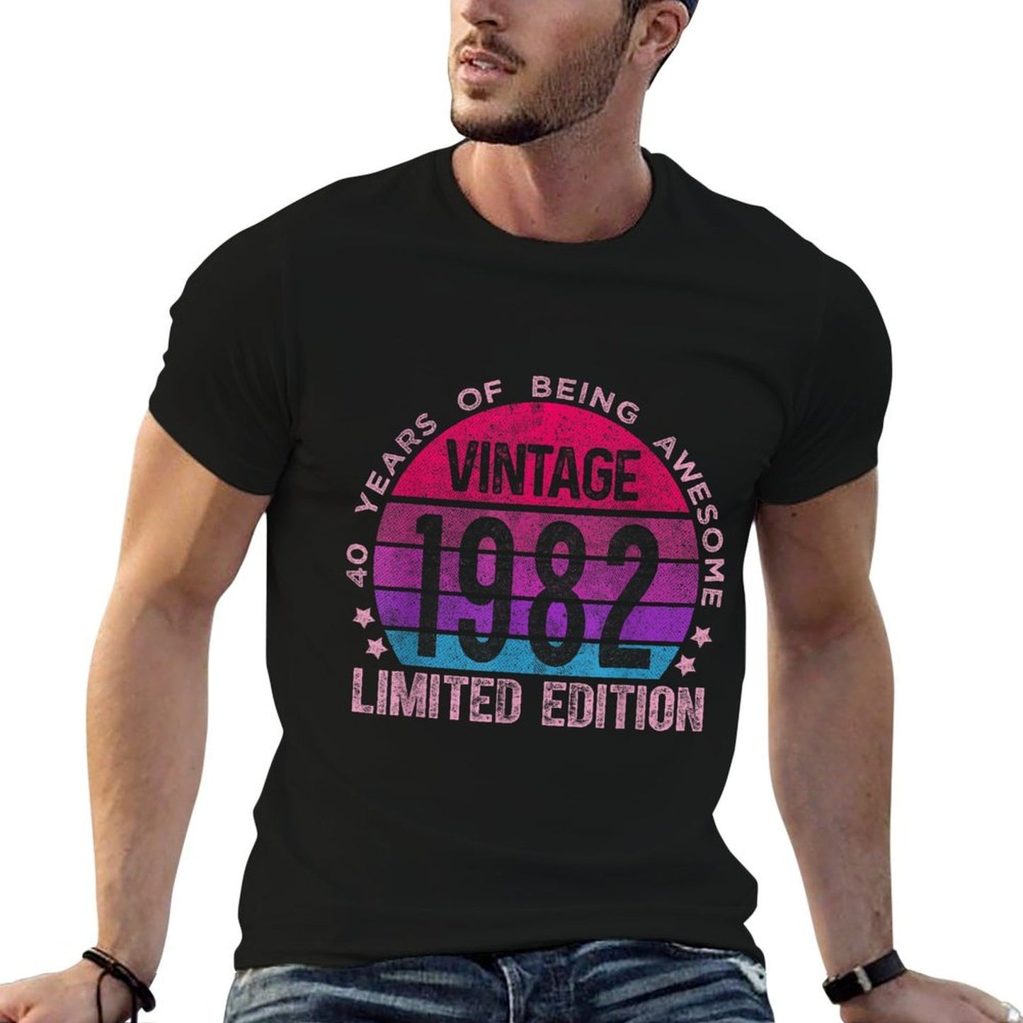 40 Year Old Gifts Vintage 1982 Limited Edition 40th Birthday Trendy Pattern T-Shirt