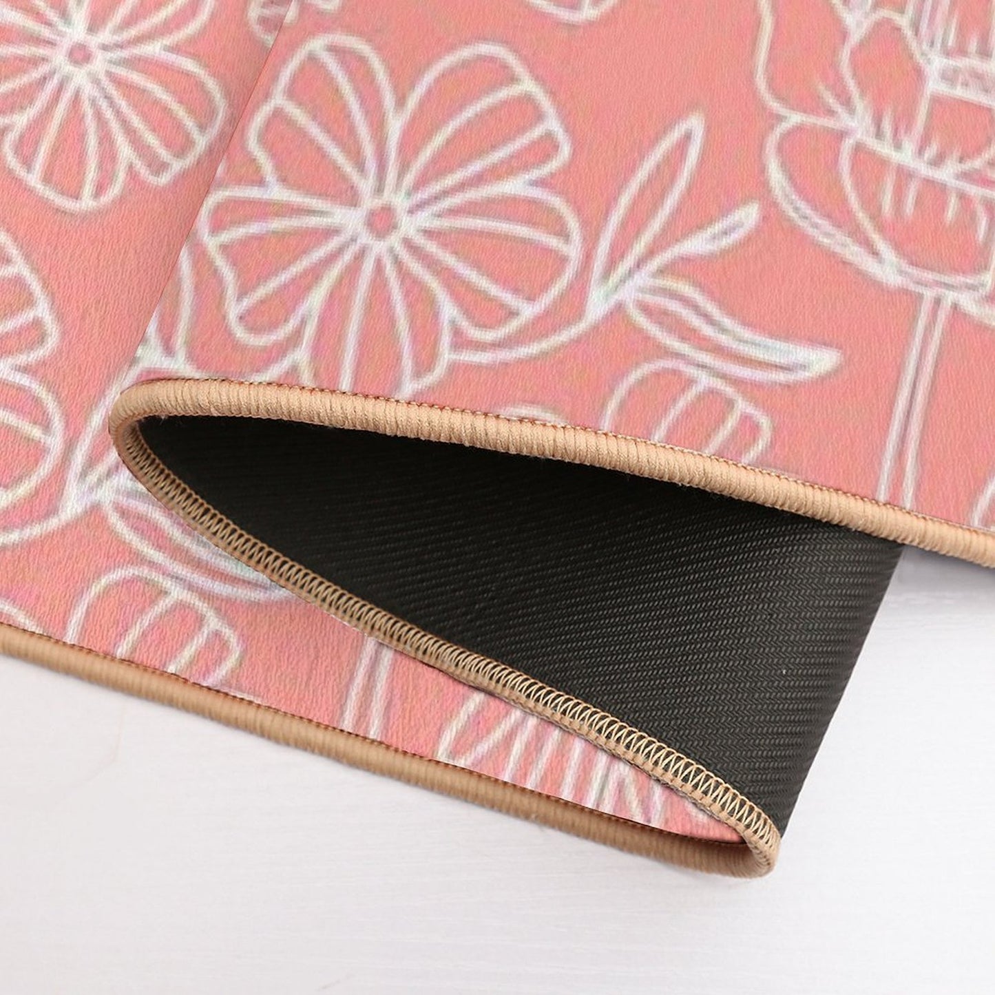 Floral Geometric Outlines on Coral Dirt-Trapping Bath Mat