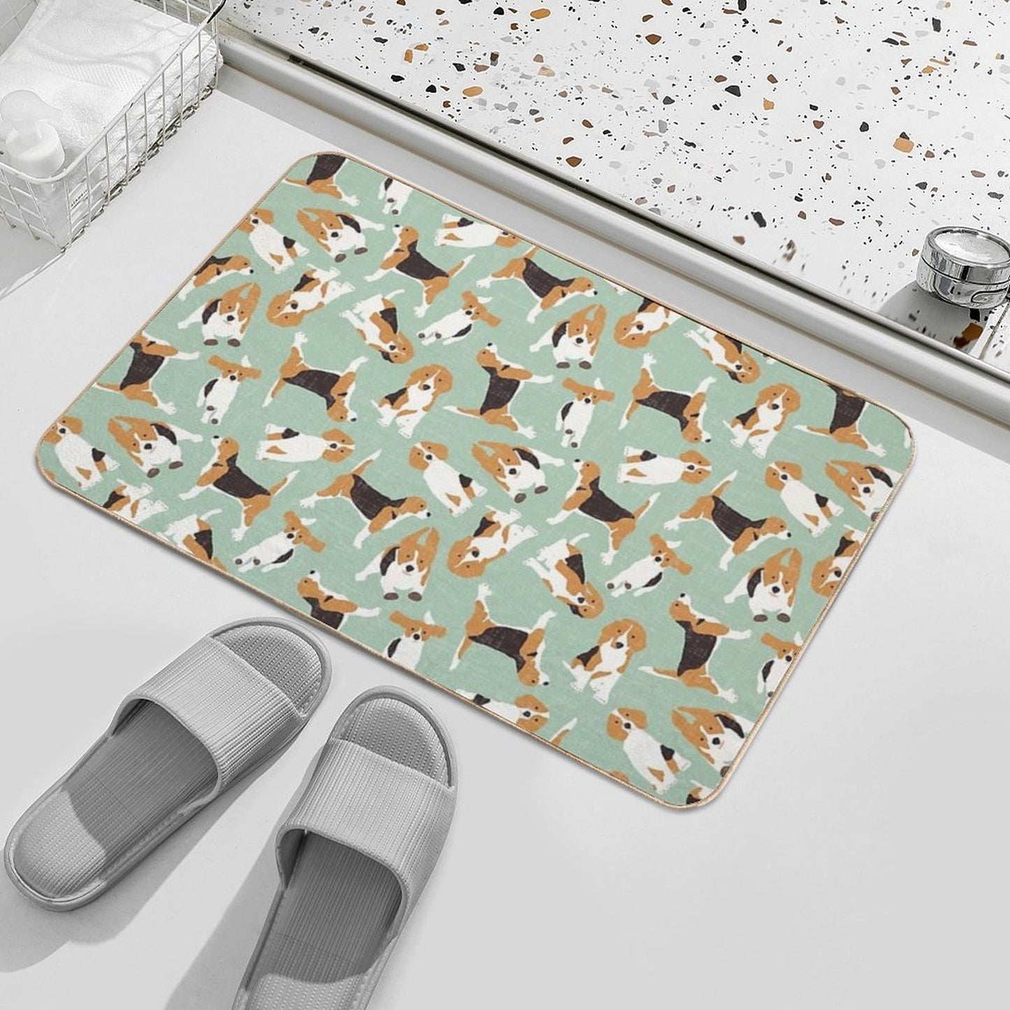 Beagle Scatter Mint Easy Maintenance Bath Mat