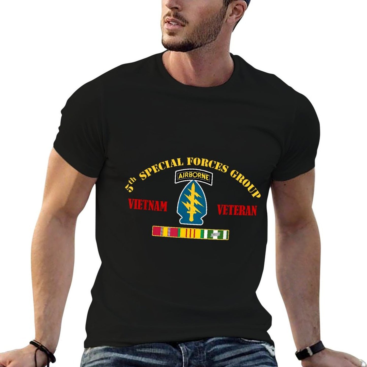 5th Special Forces Group Vietnam Veteran Military Papa Xmas Wrinkle-resistant T-Shirt