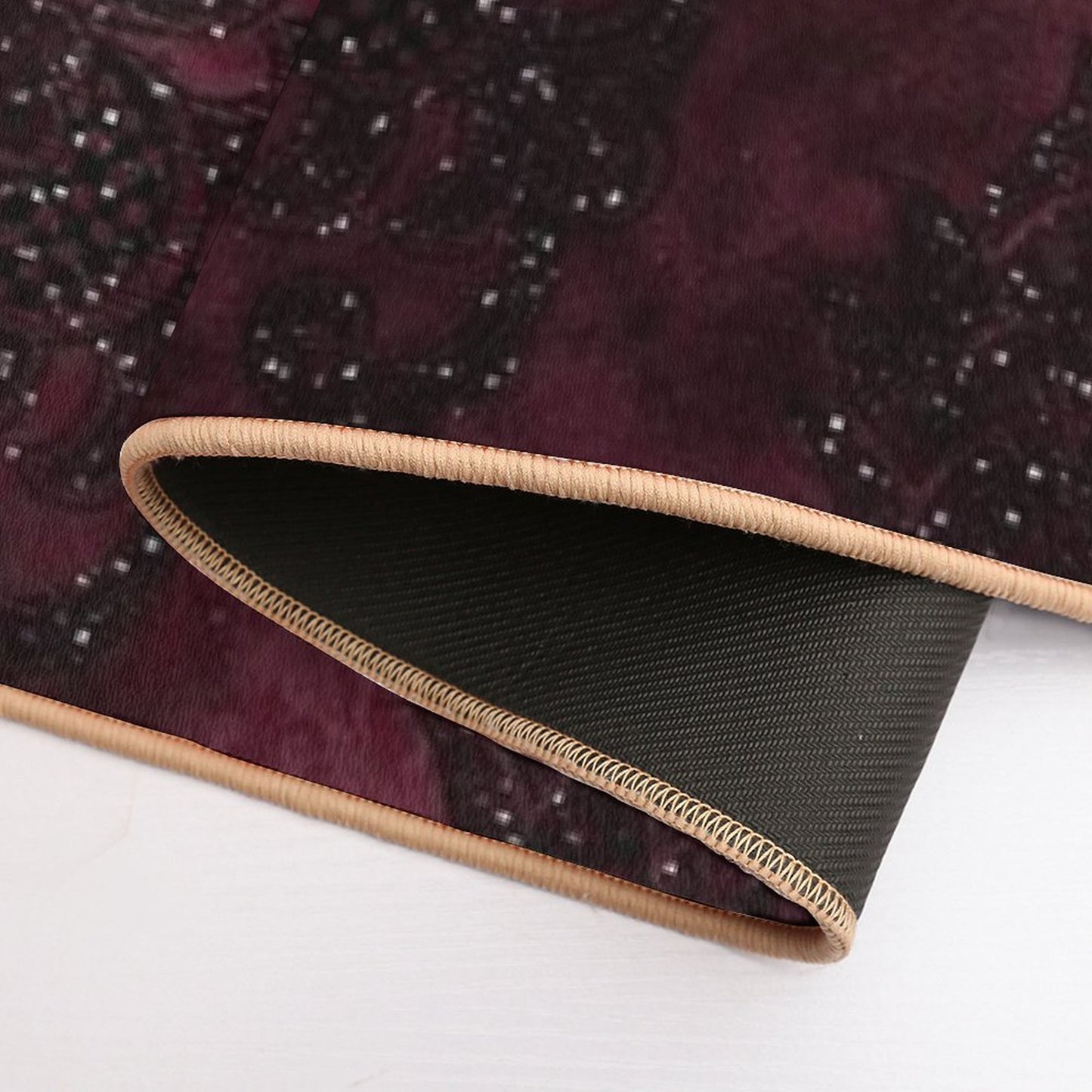 Vintage Glamour Burgundy Damask Rapid-Drying Bath Mat
