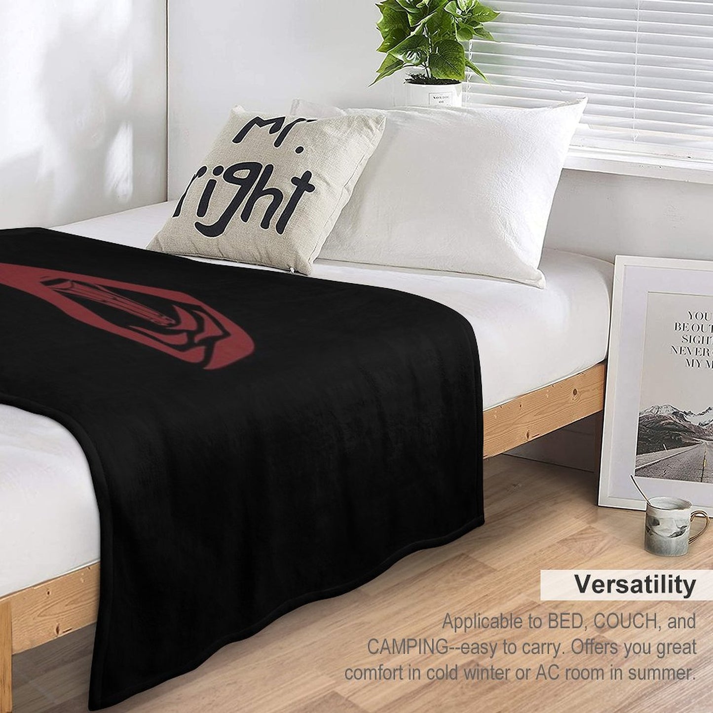 Minimalist Darth Revan Mask in Red – Star Wars KOTOR Inspired Design Comfort Throw Blanket