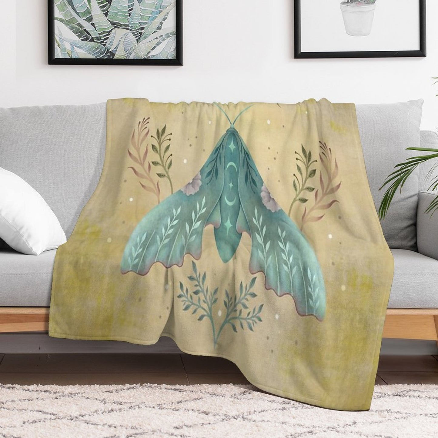 Luna And Moth - Oriental Vintage Anti-pilling Throw Blanket