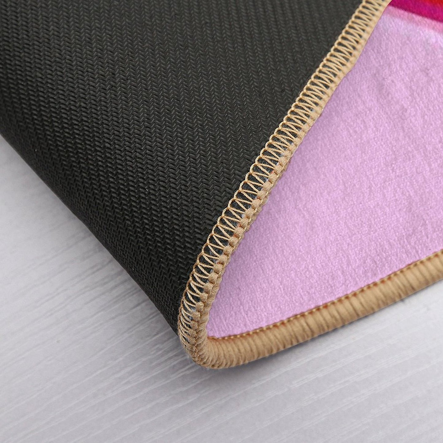 TIMBER TOPS OFFSET HEART STICKER Repositionable Bath Mat