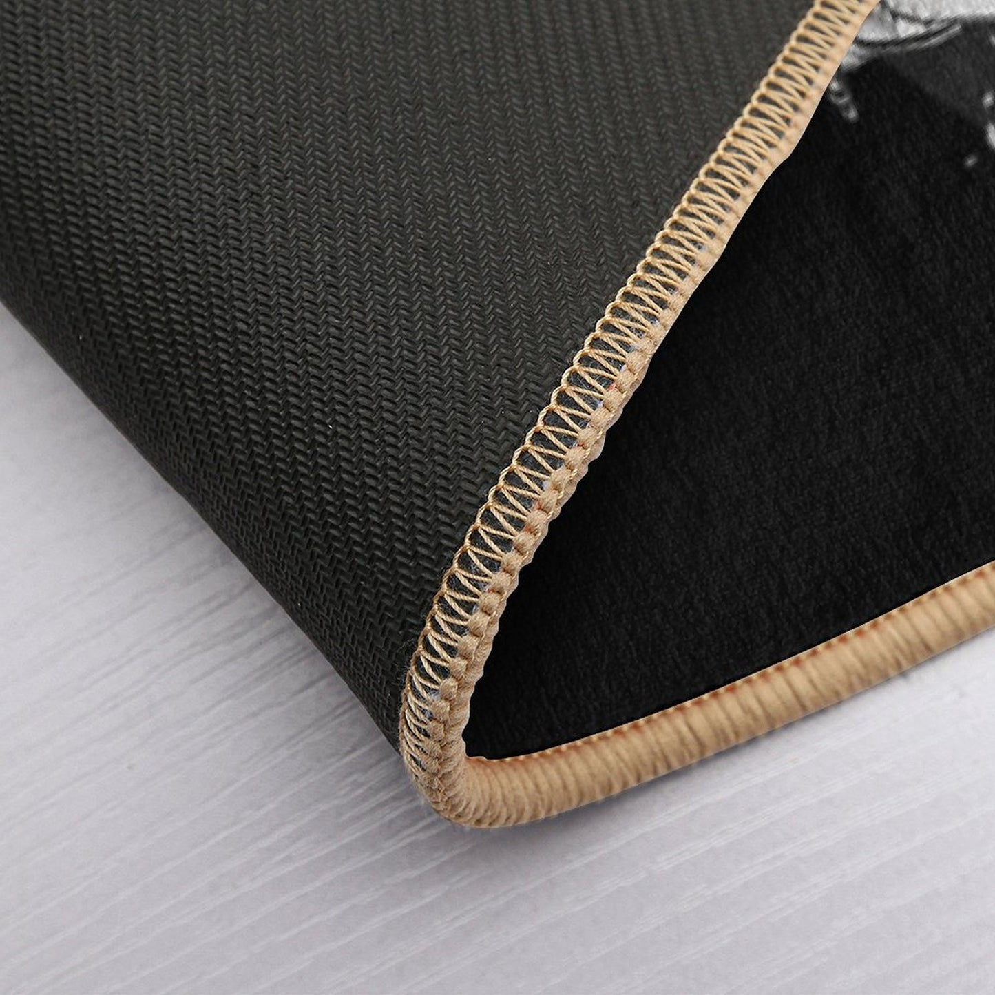 Vanitas Slip-Resistant Bath Mat