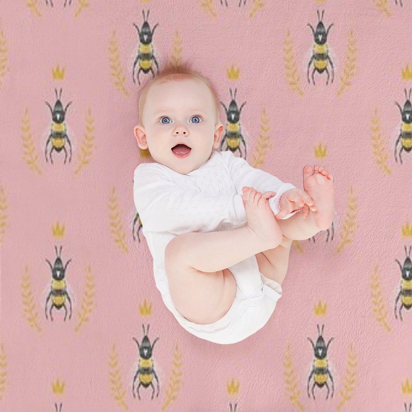 Queen Bee Premium Throw Blanket