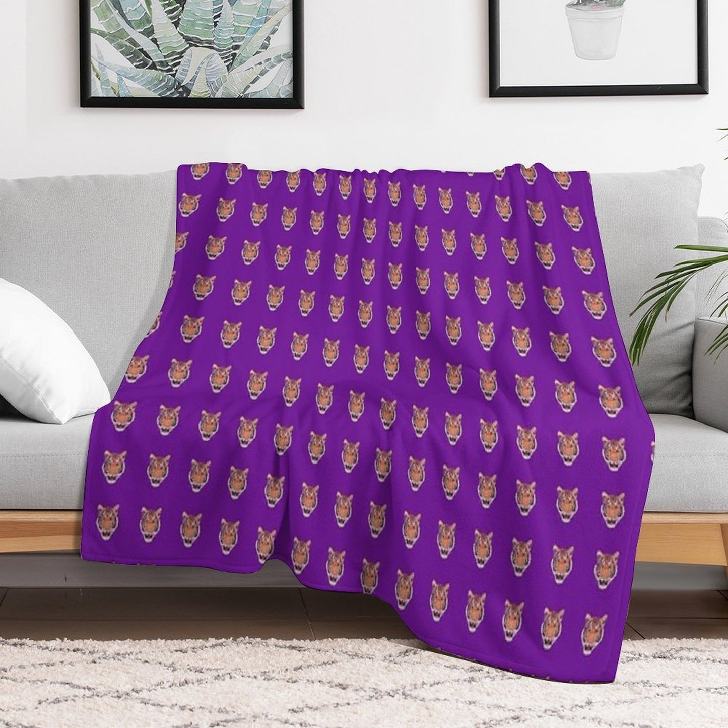 Tiger Gift-ready Throw Blanket