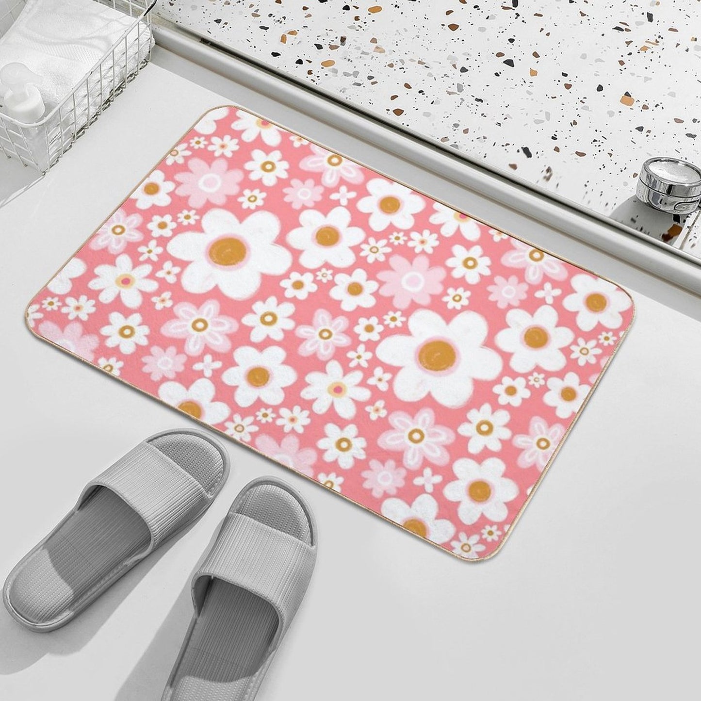Pink And White Daisy Pattern Non-Slip Bath Mat