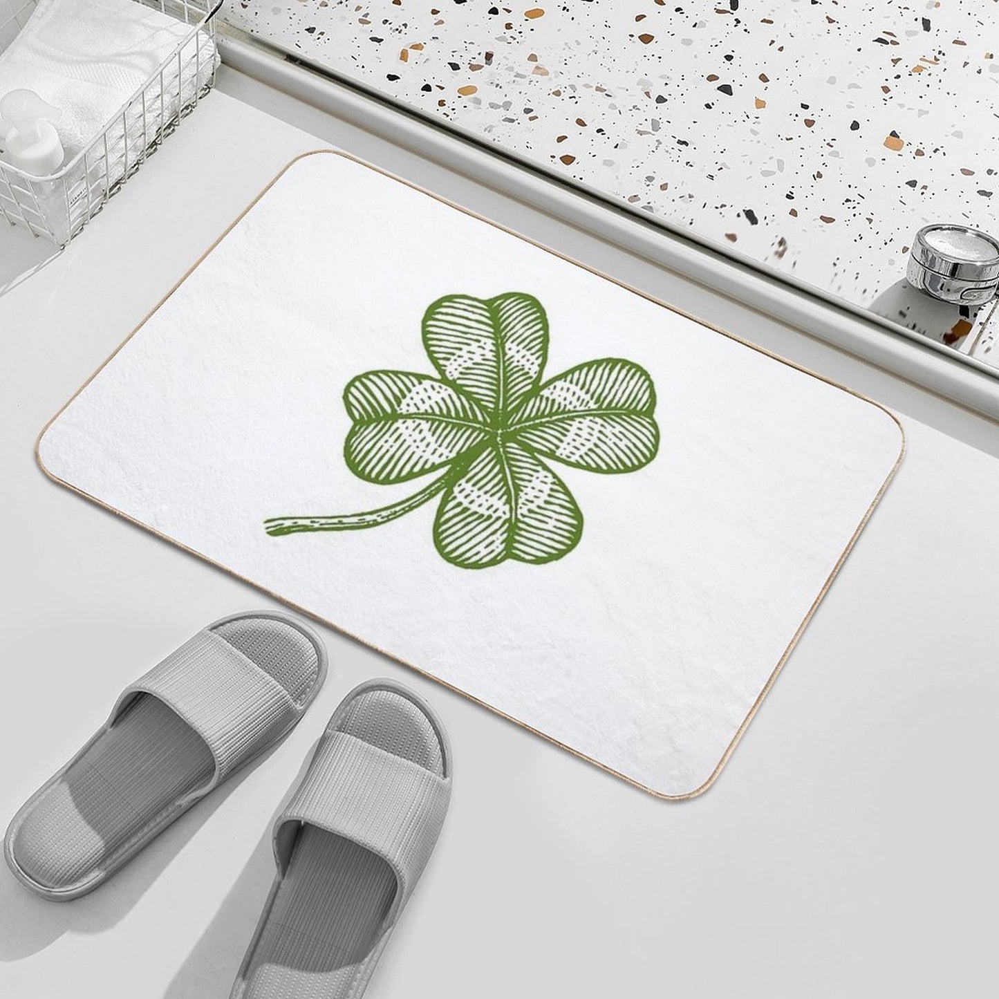 Vintage Lucky Clover Slip-Resistant Bath Mat