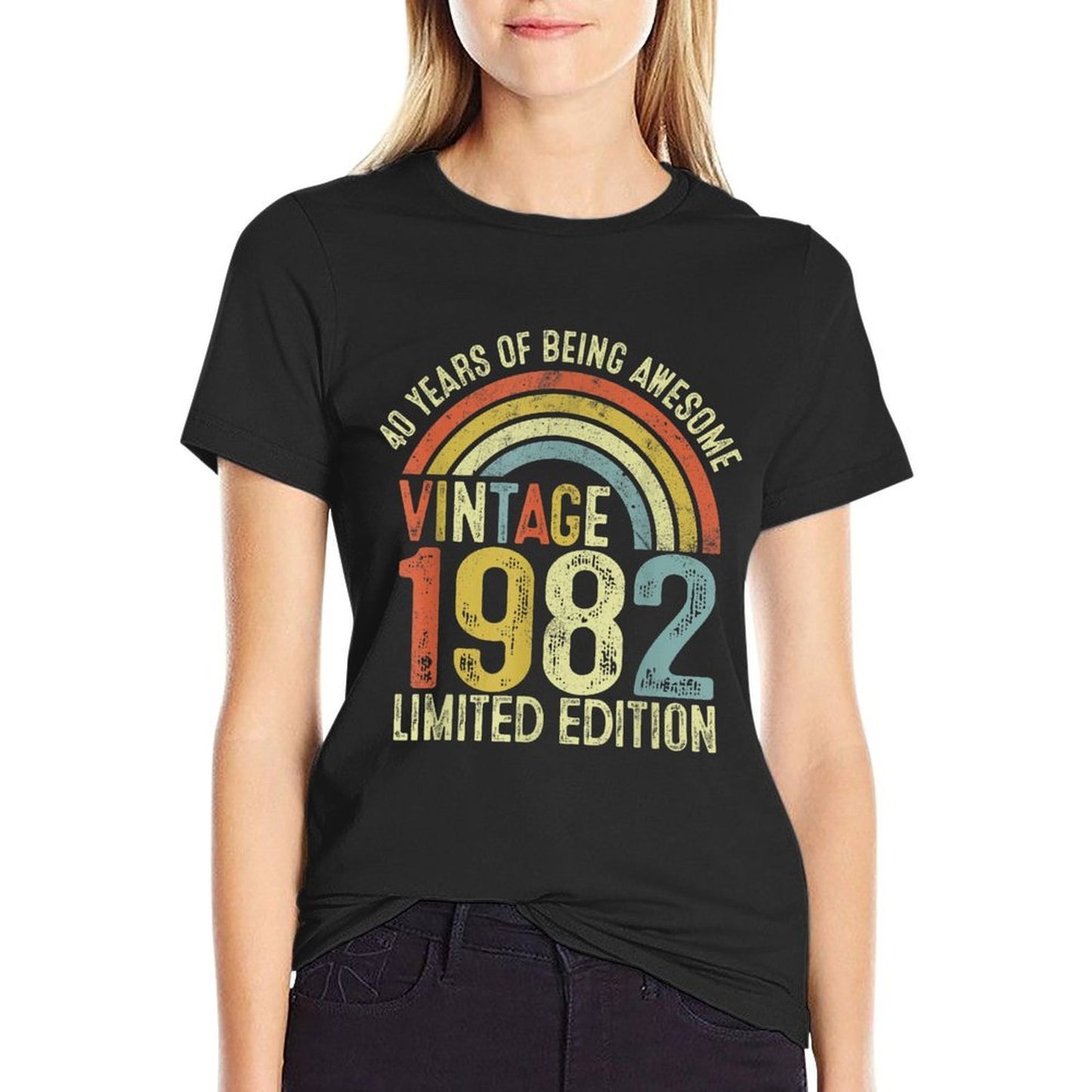 40 Year Old Gifts Vintage 1982 Limited Edition 40th Birthday Affordable Price T-Shirt