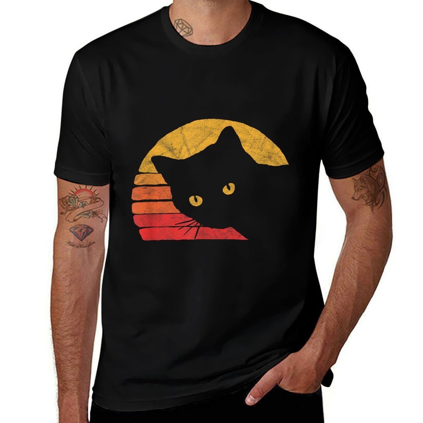 Vintage Eighties Style Cat Retro Distressed Design Durable T-Shirt