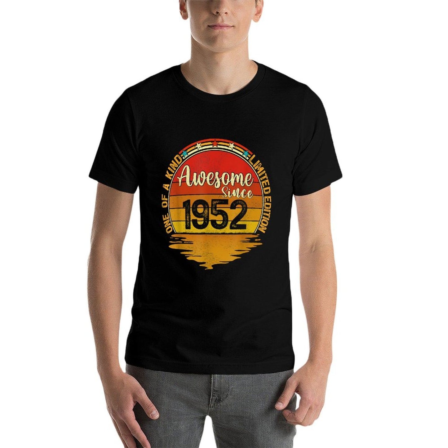 Vintage Limited Edition Awesome Since 1952 70th Birthday Tagless Design T-Shirt