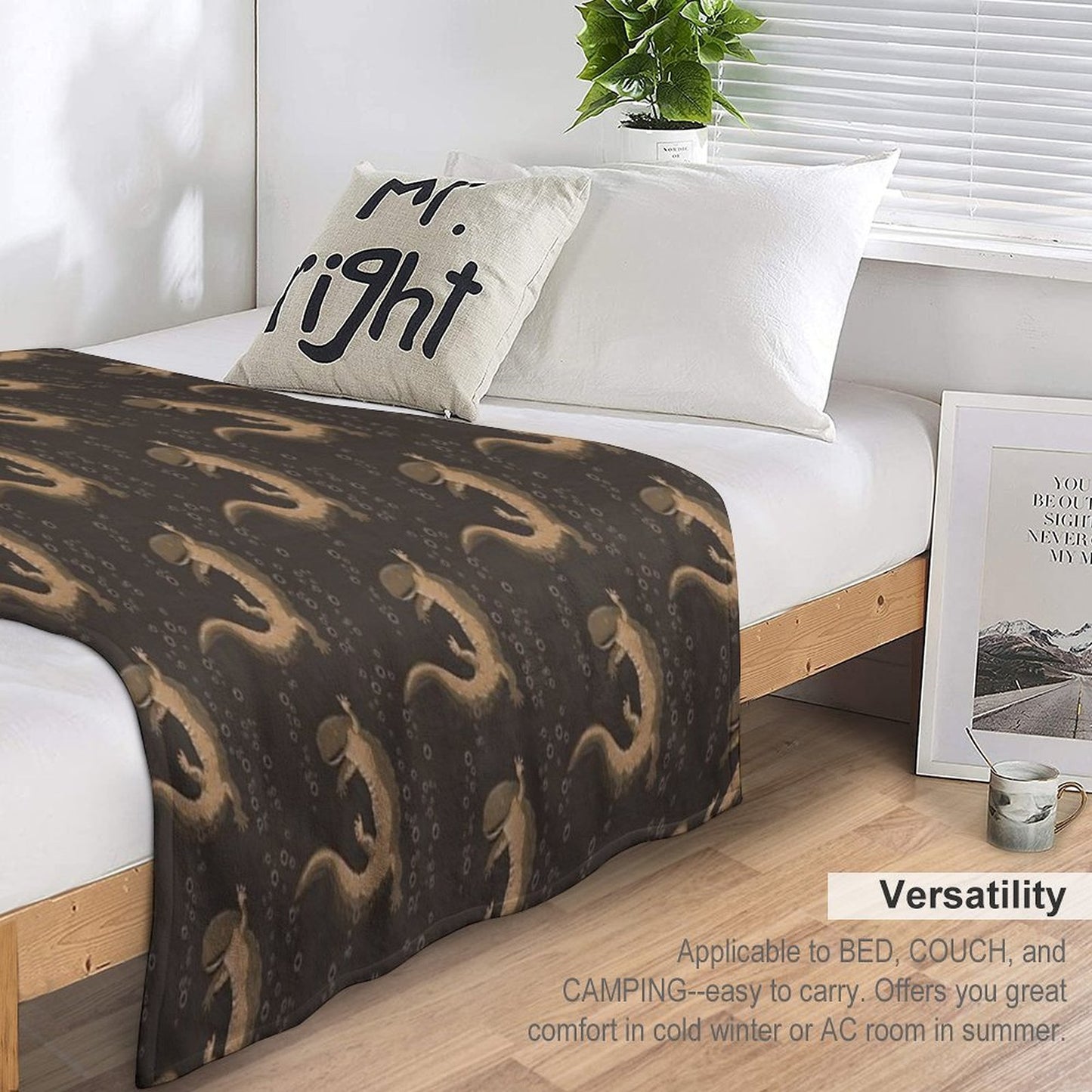 Hellbender All-season Throw Blanket