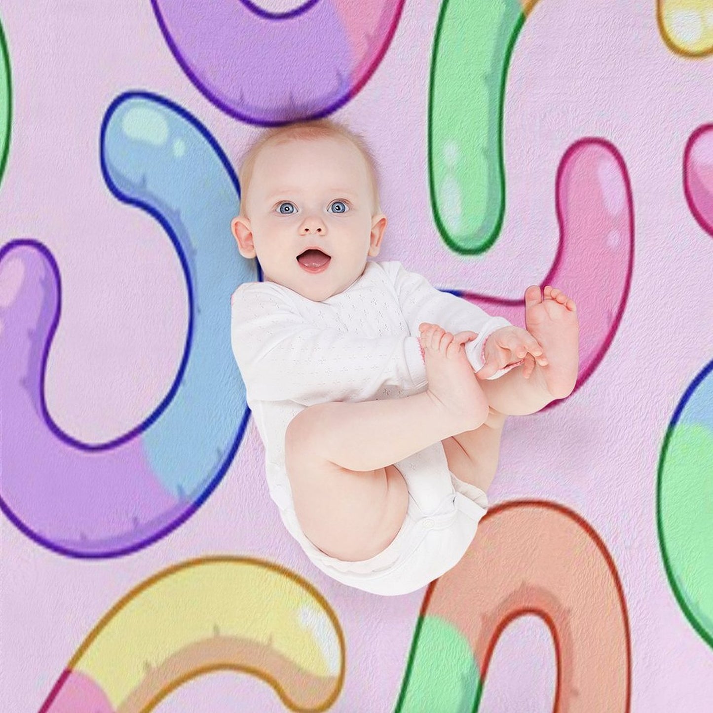 Gummy Worm Pattern Compact Throw Blanket