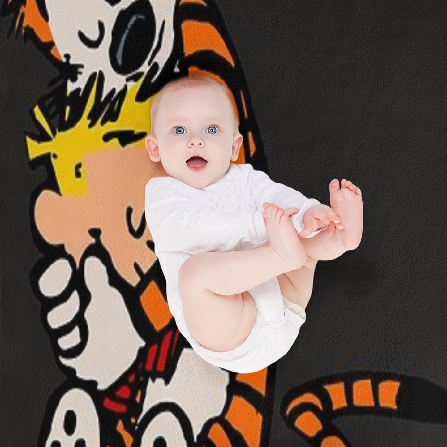 Calvin And Hobbes Had Funy Hug Lightweight Throw Blanket