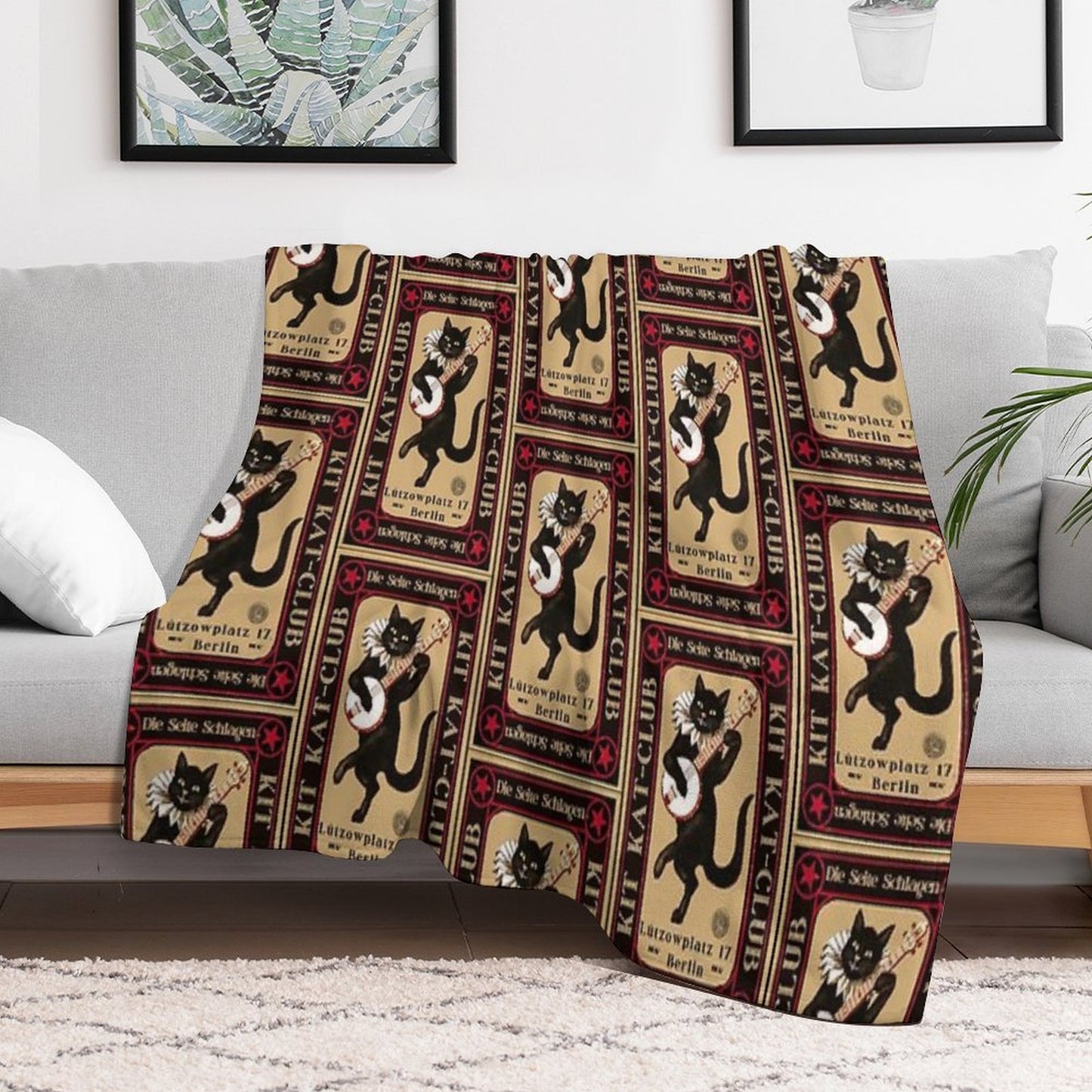 Kit Kat - Club Comfort Throw Blanket
