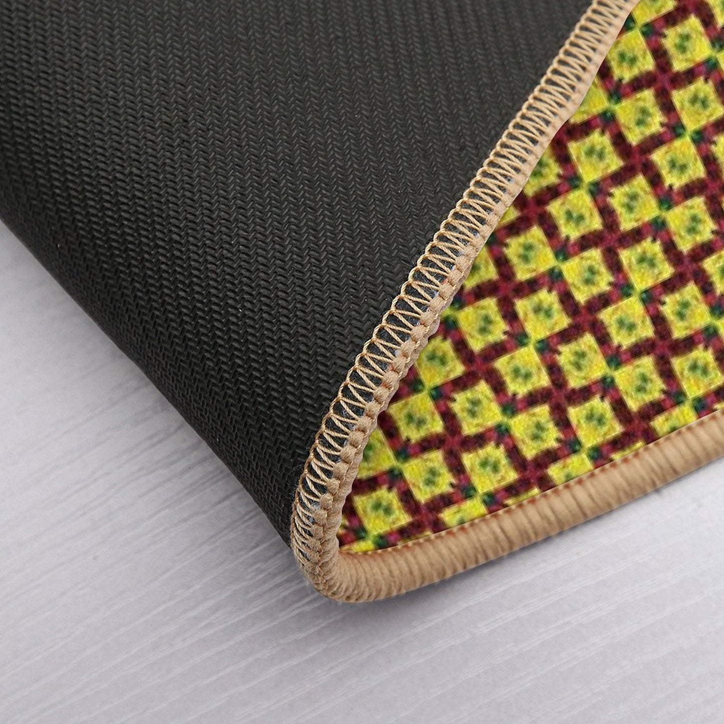 Gold And Green Angled Diamond Bowties on Red Rapid-Drying Bath Mat