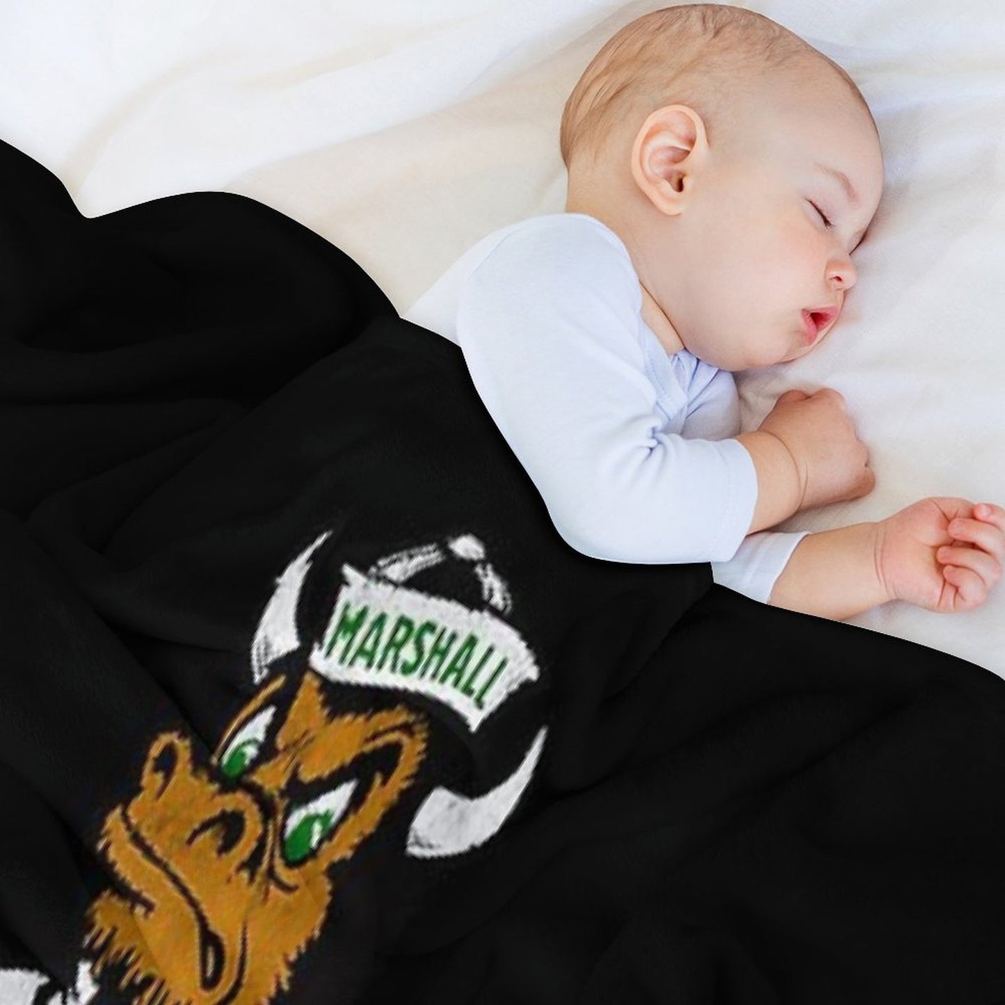Marshall U. Vintage Retro Mascot Logo - Distressed Version Travel-friendly Throw Blanket
