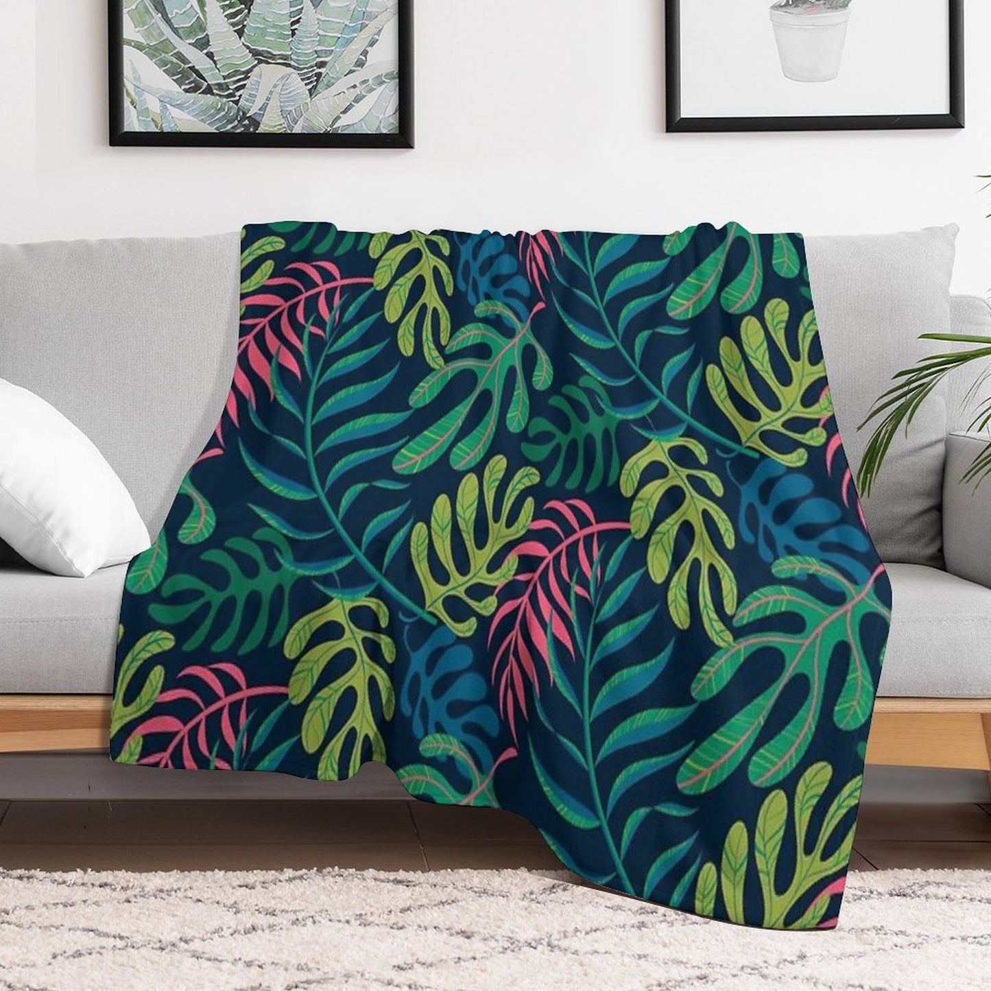 Tropixxx Machine-washable Throw Blanket