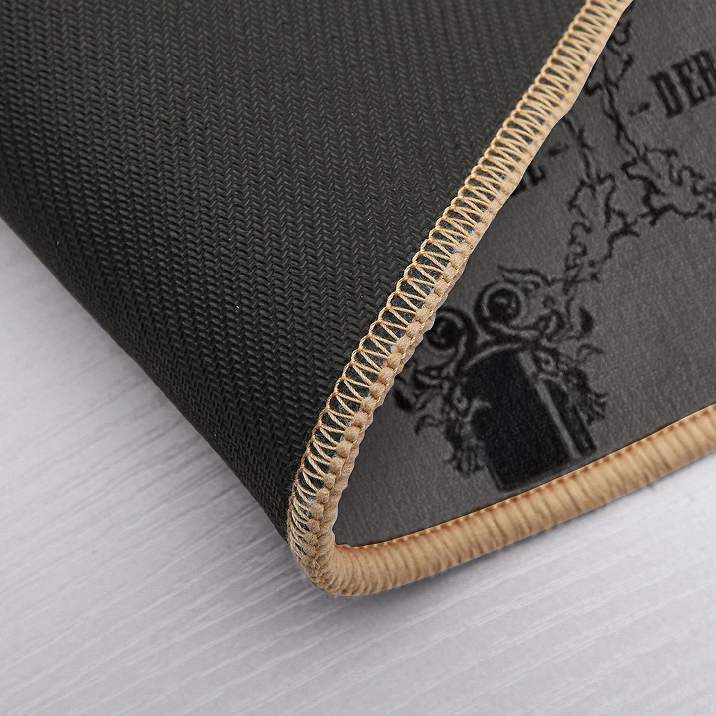 Der Däiwel Solo Fade-Resistant Bath Mat