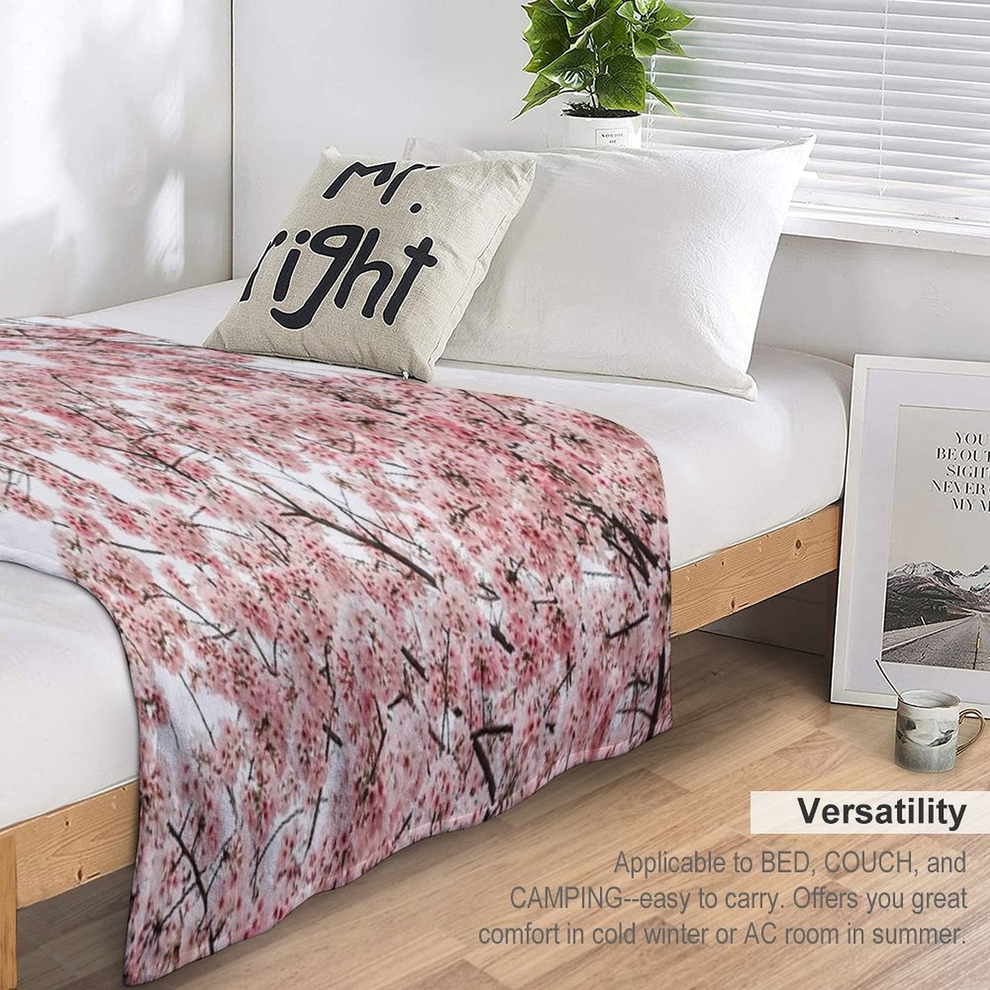 Minimal Japanese Cherry Blossom Gift-ready Throw Blanket