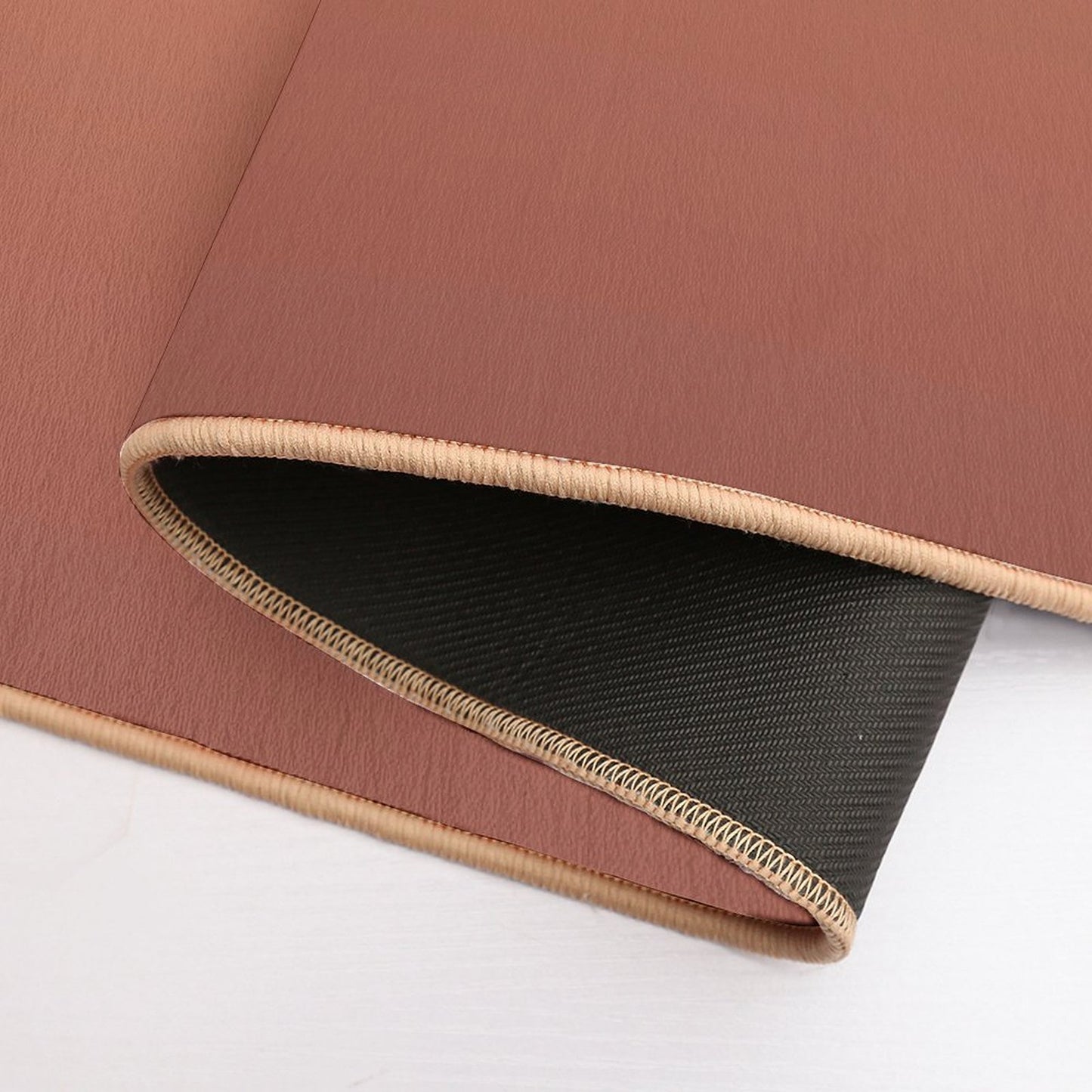 Nude Color Gradient Rapid-Drying Bath Mat