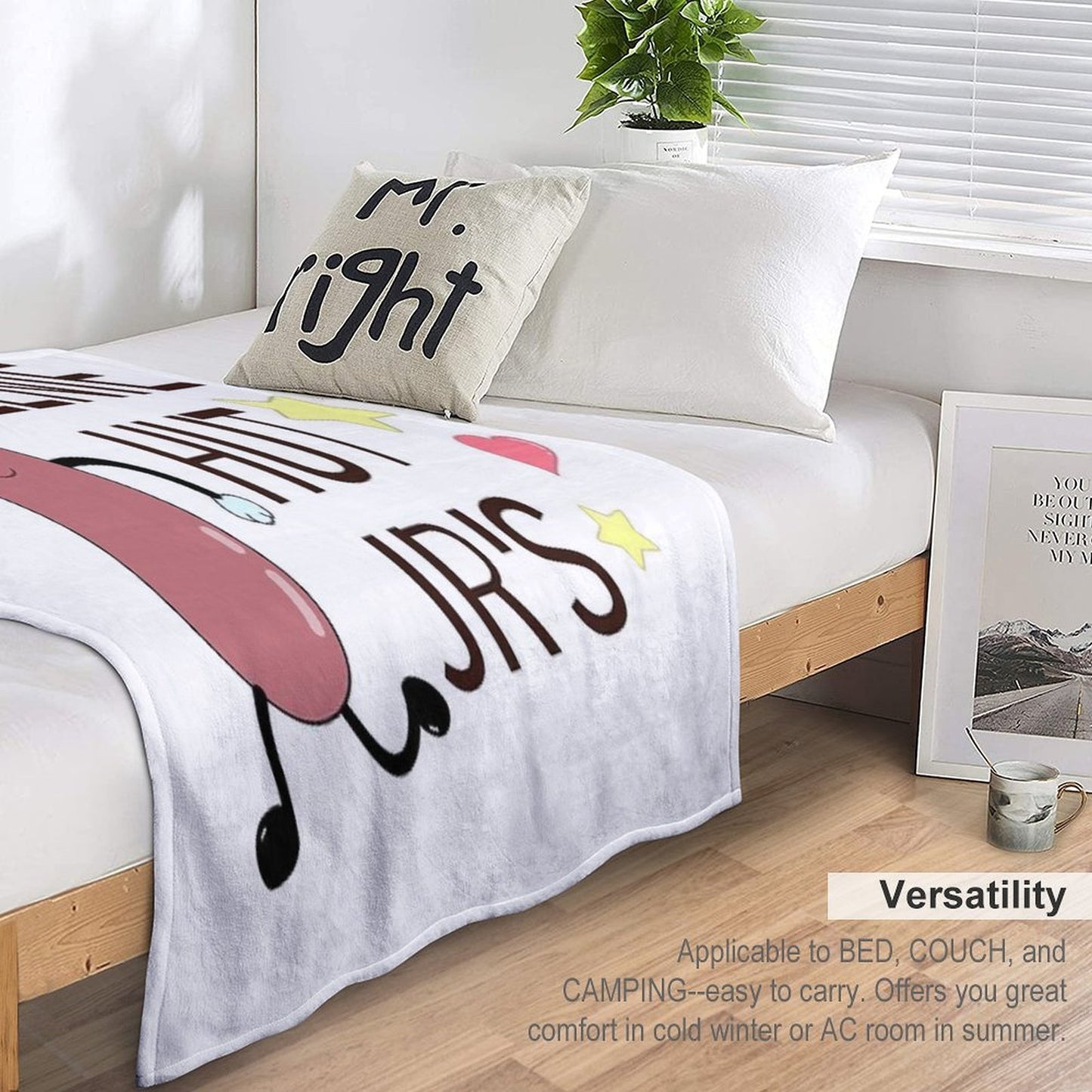 Weenie Hut Jr's Lightweight Throw Blanket