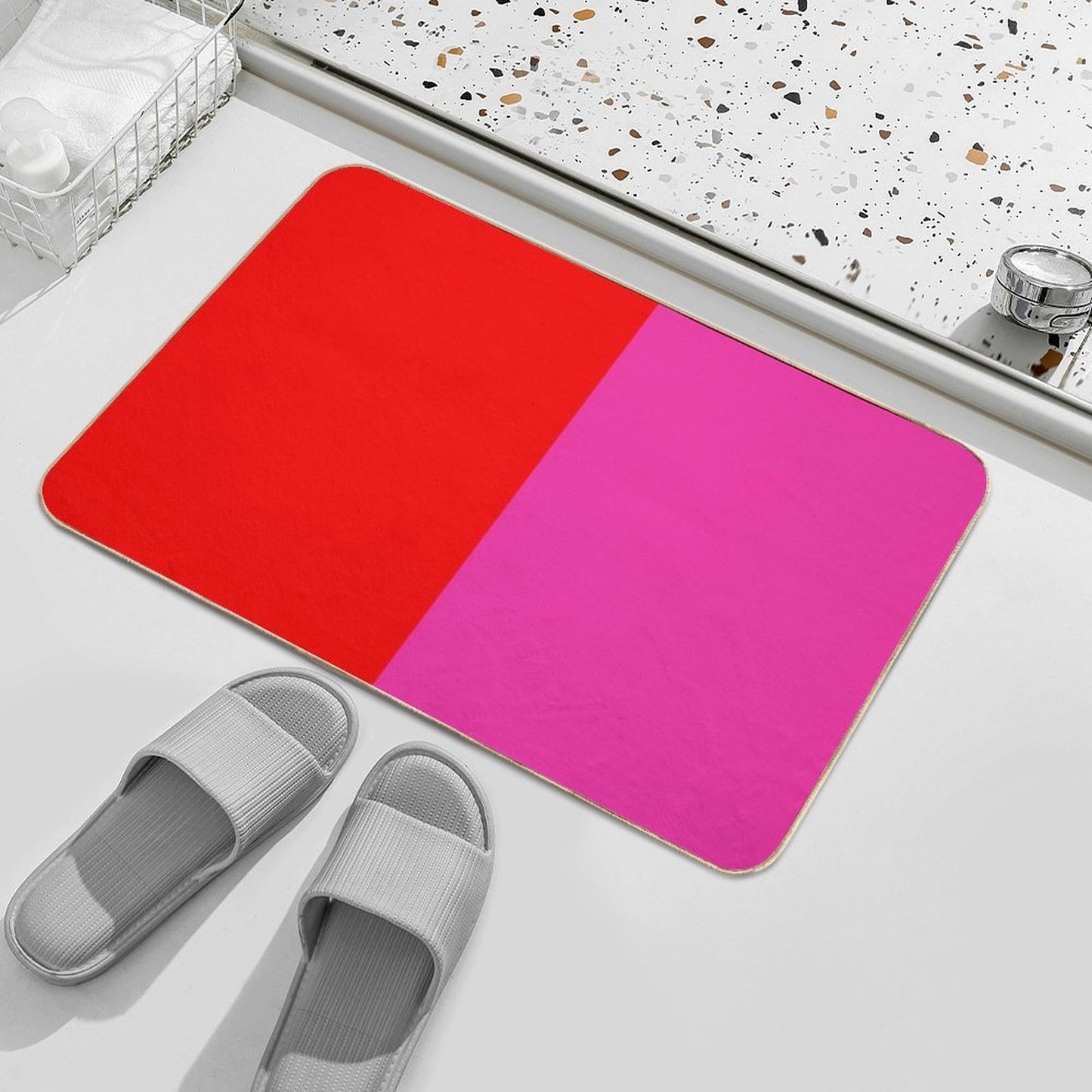 Colour Blocking Red And Pink Repositionable Bath Mat