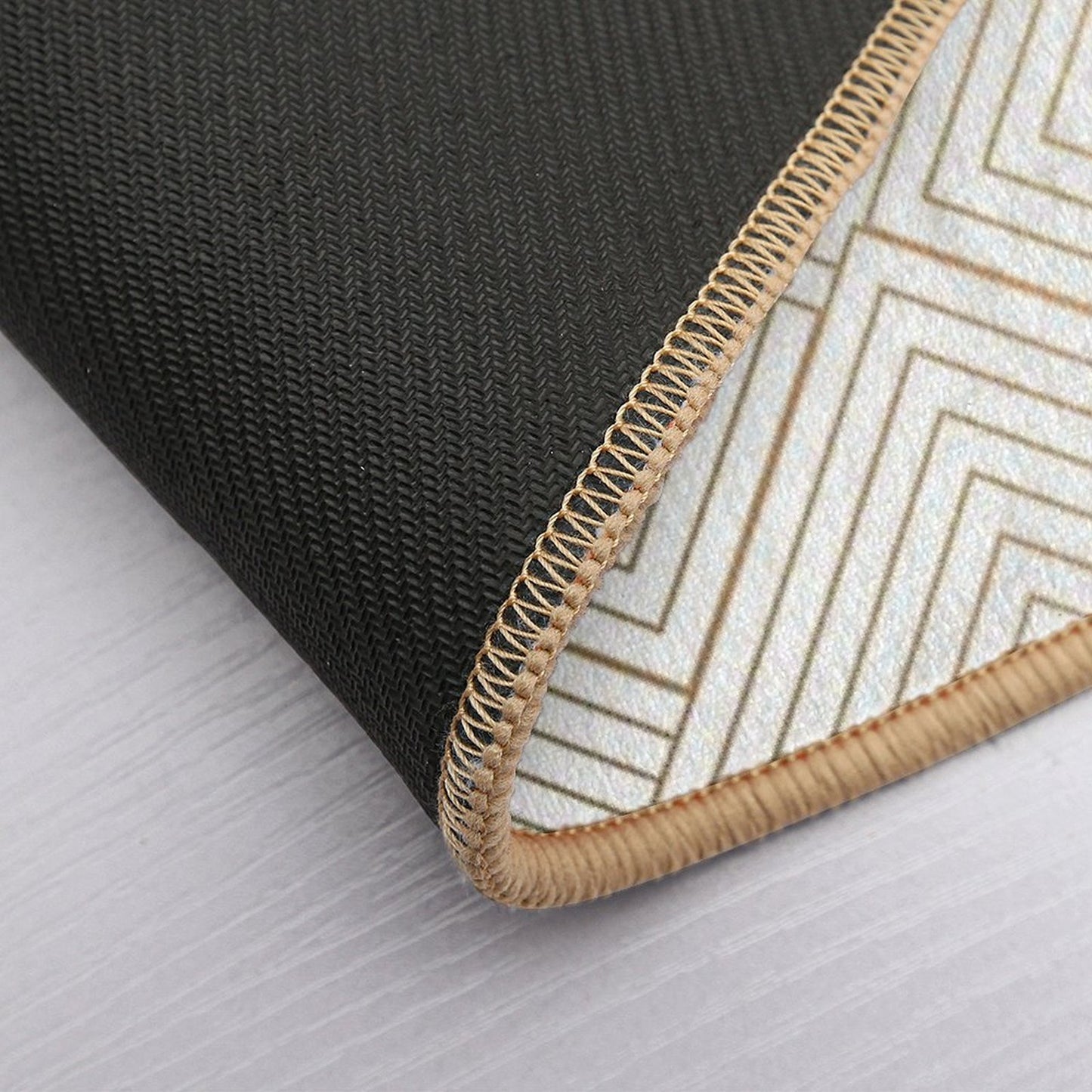 White Gold Print Diamond Pattern Versatile Bath Mat
