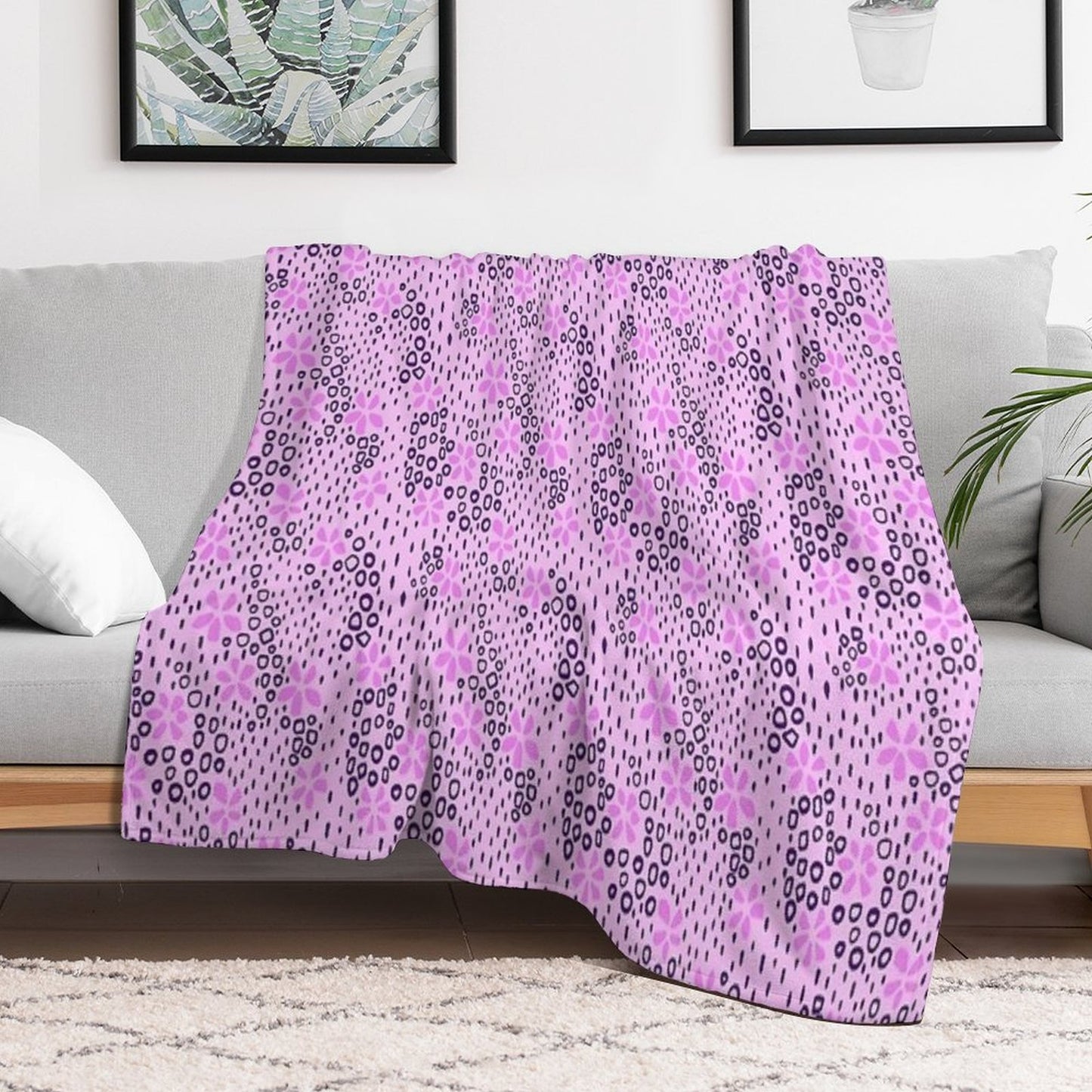 Wildflower Field - Minimalist Floral Pattern Gift-ready Throw Blanket