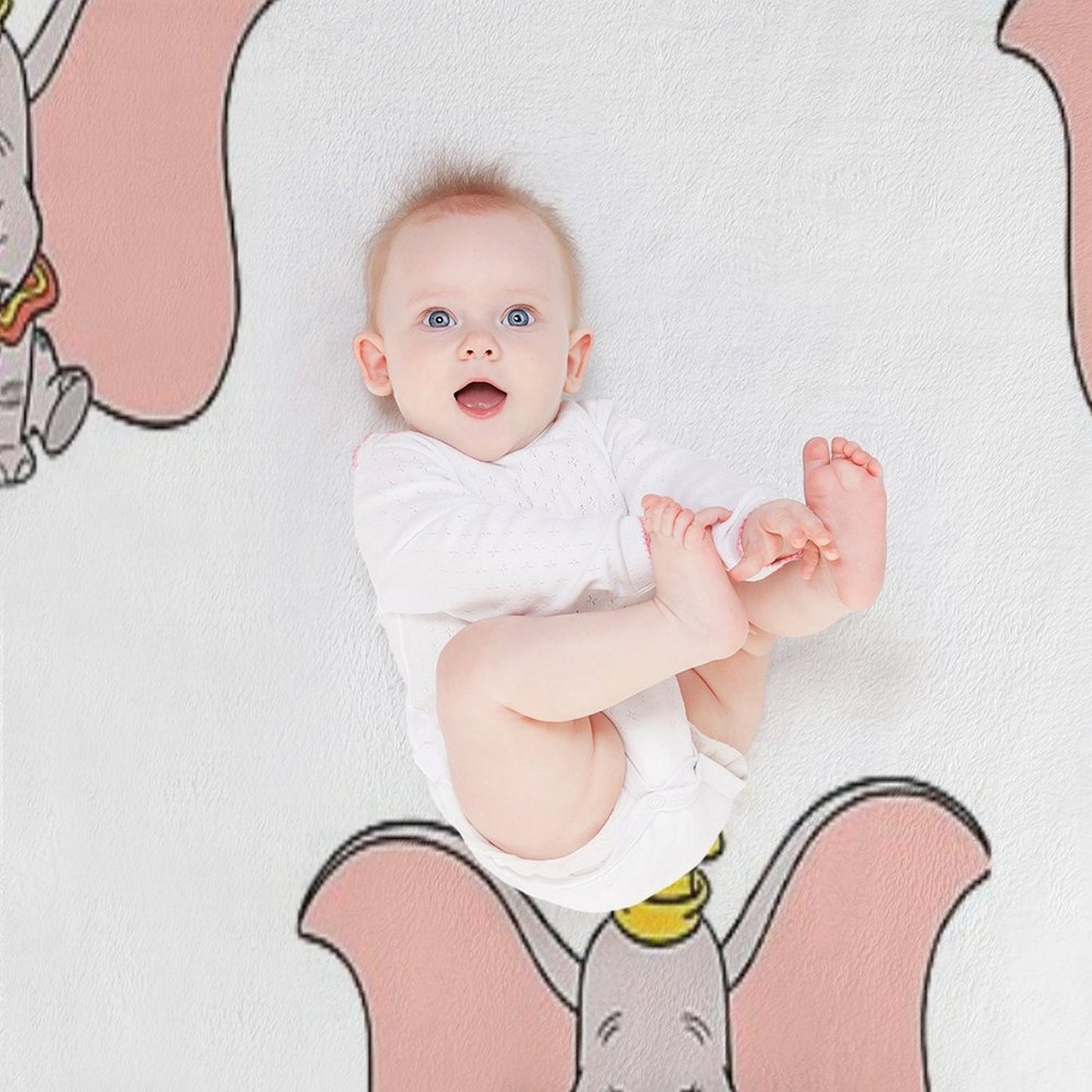 Dumbo Machine-washable Throw Blanket