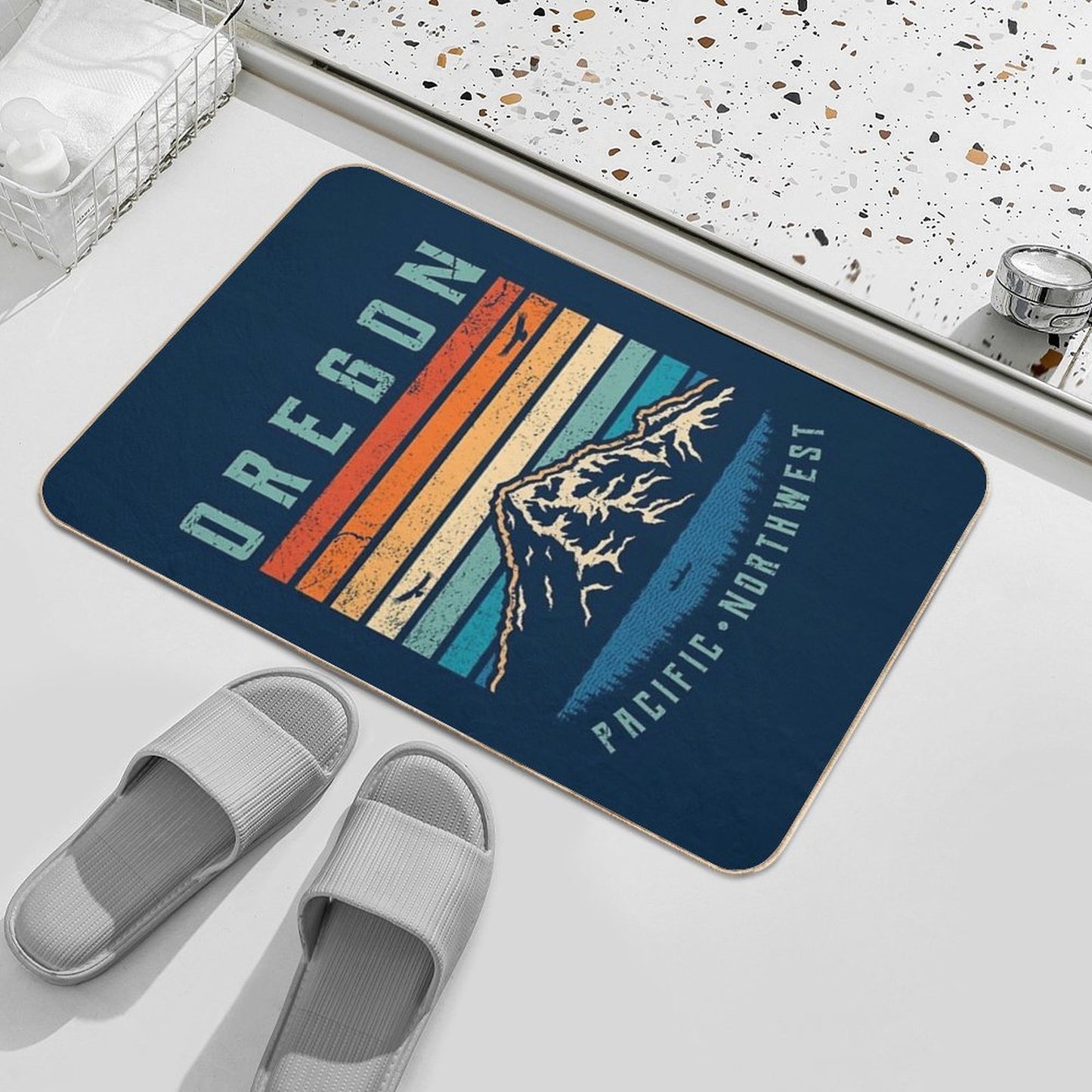 Oregon Retro Mountains Long-Lasting Bath Mat