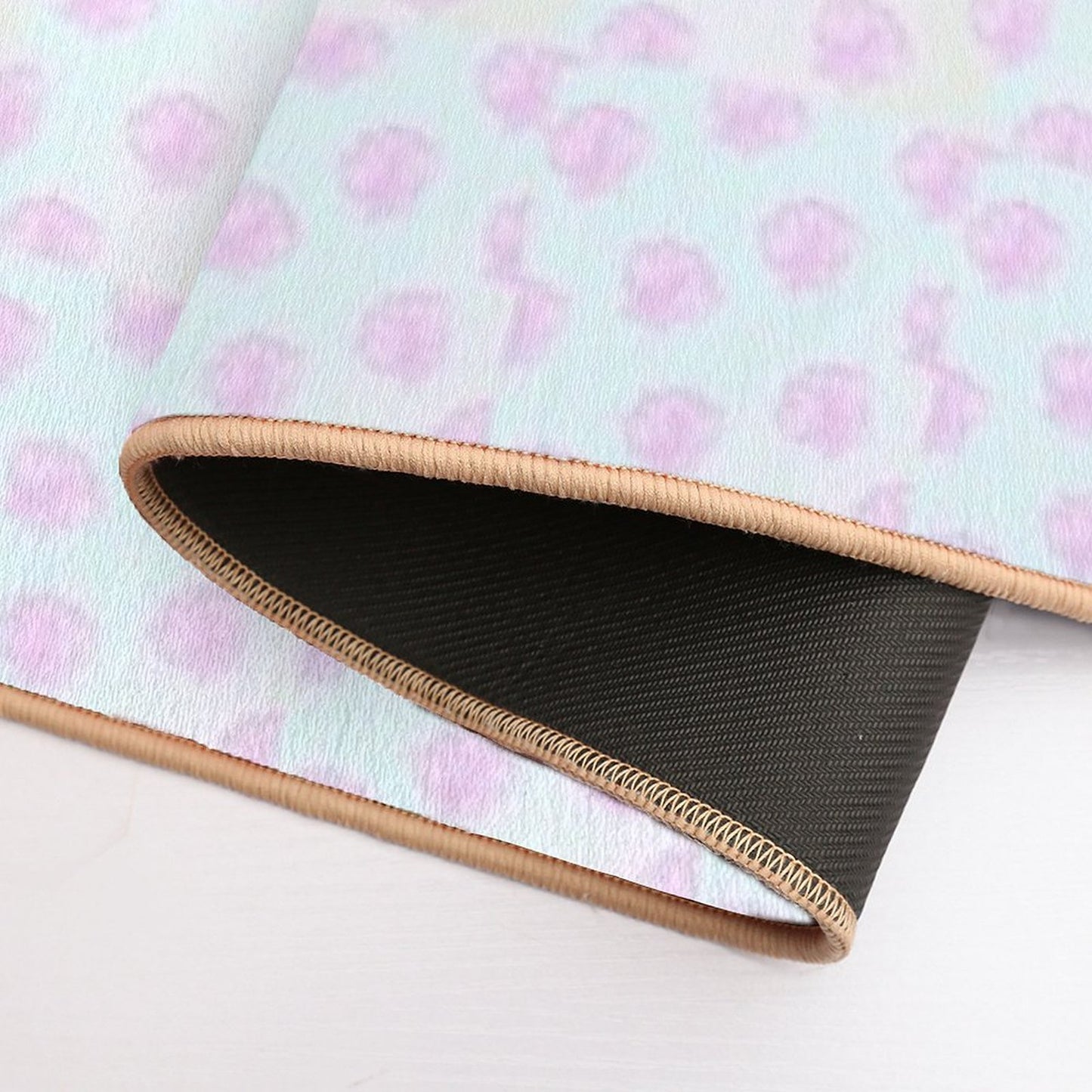 Sea Snails Pet-Safe Bath Mat