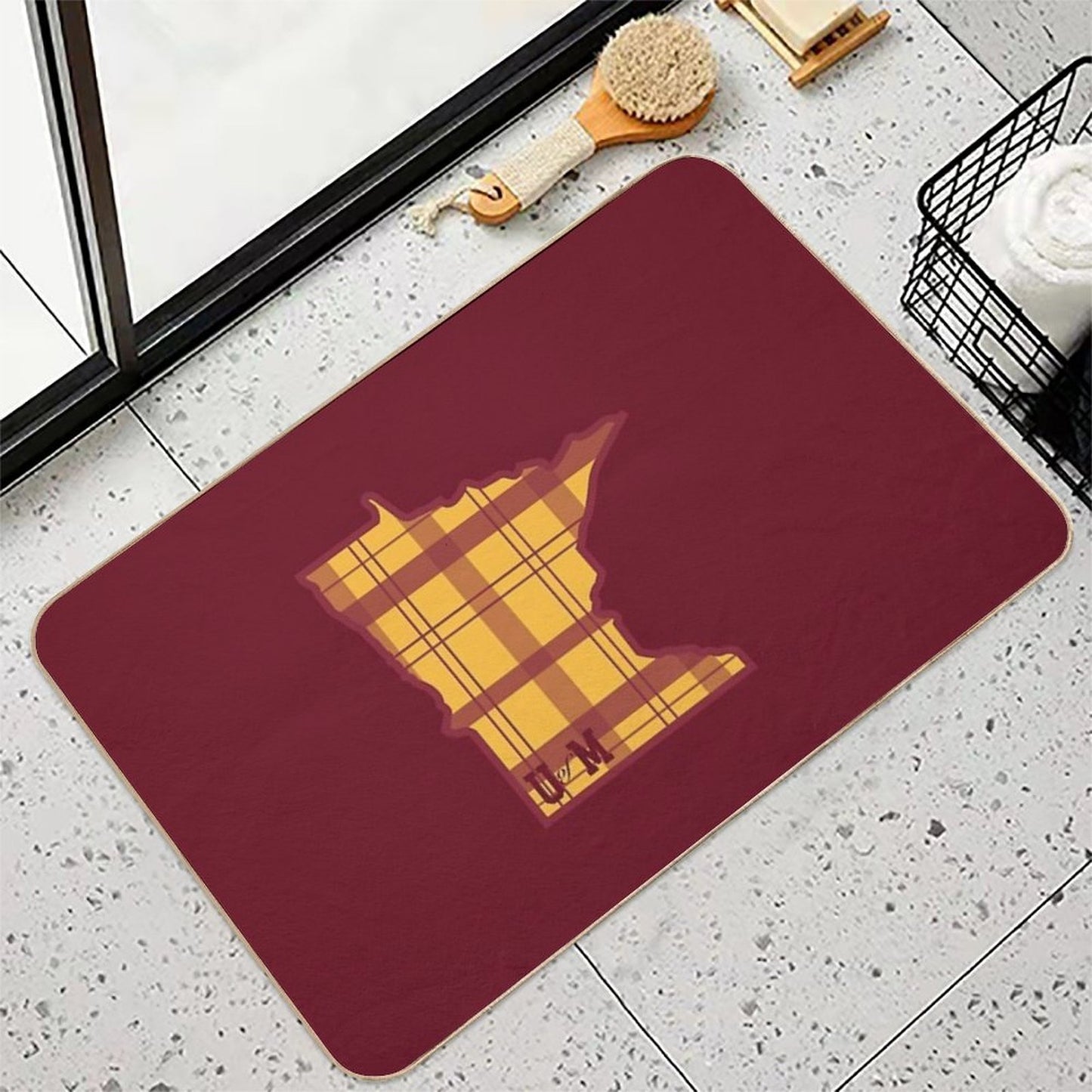 U of M Flannel MN Fade-Resistant Bath Mat