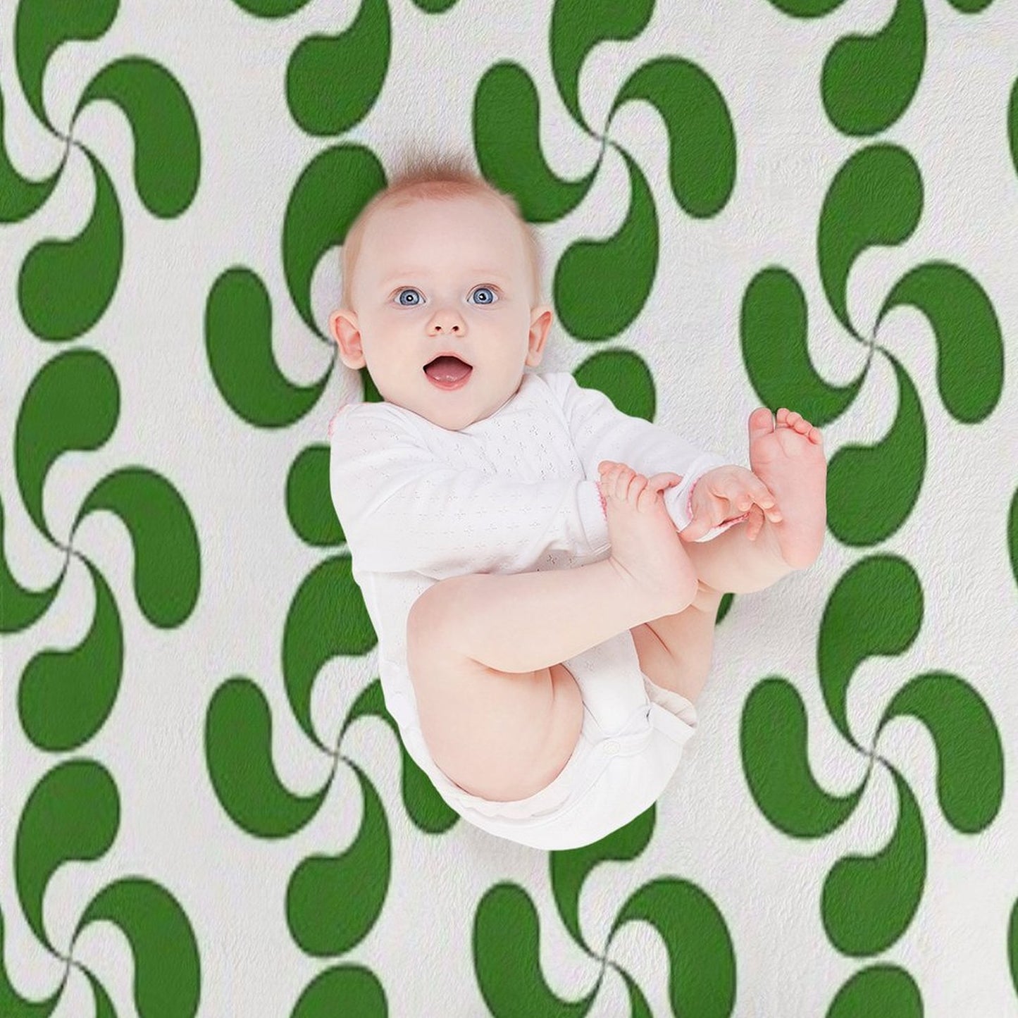 Green Basque Cross Lauburu Euskadi Plush Throw Blanket