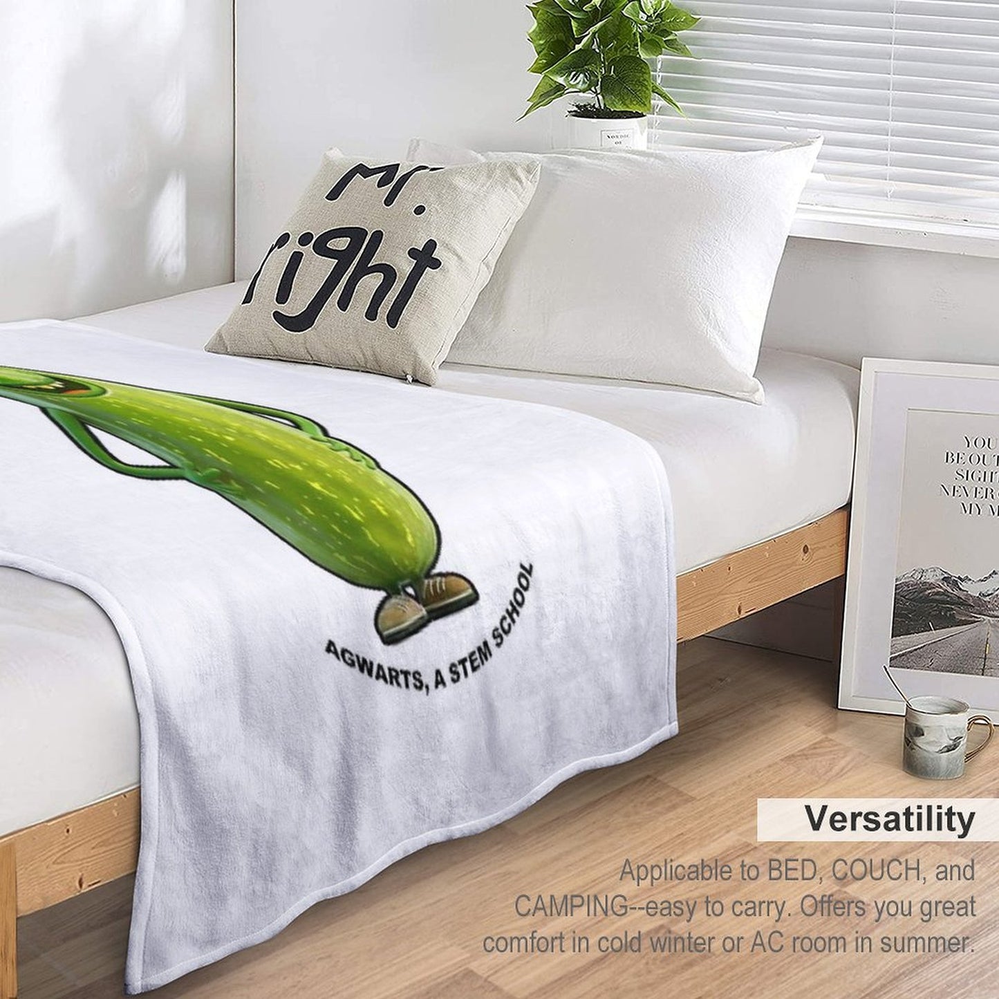 Zack Zucchini Wrinkle-free Throw Blanket