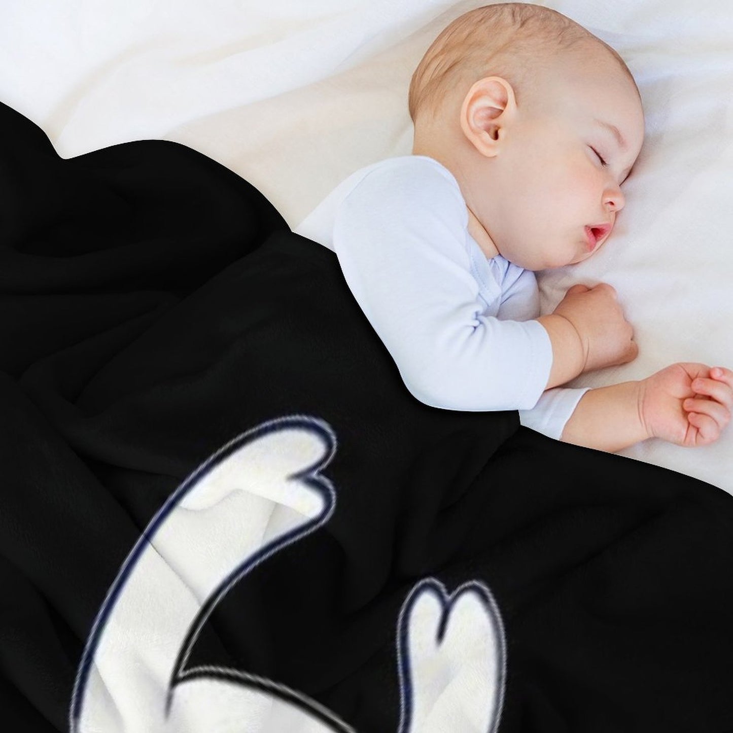 Hollow Knight - The Knight Lightweight Throw Blanket