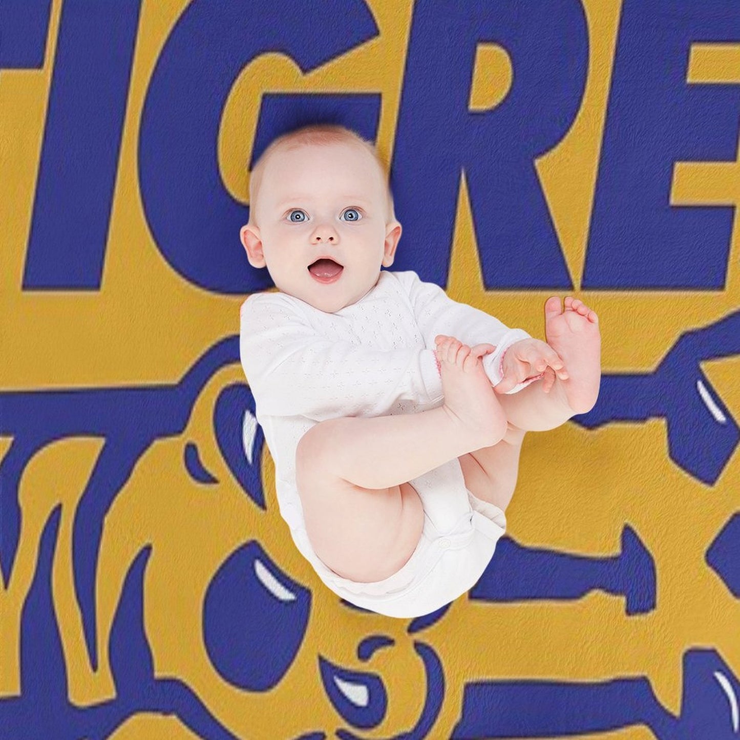 Vintage UANL Tigres Plush Throw Blanket