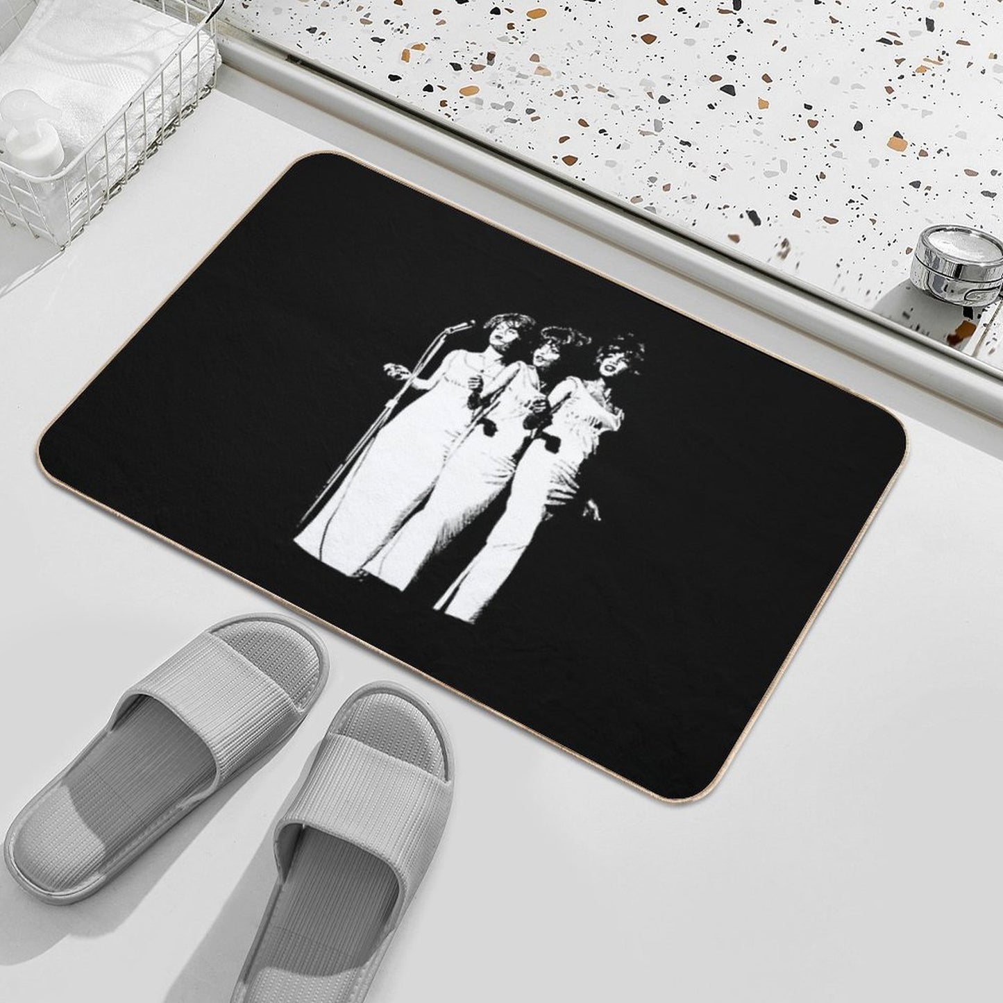 The Supremes Easy To Clean Bath Mat