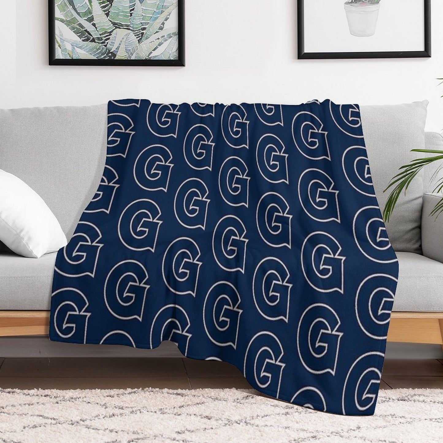 The Georgetown Icon Shrink-resistant Throw Blanket
