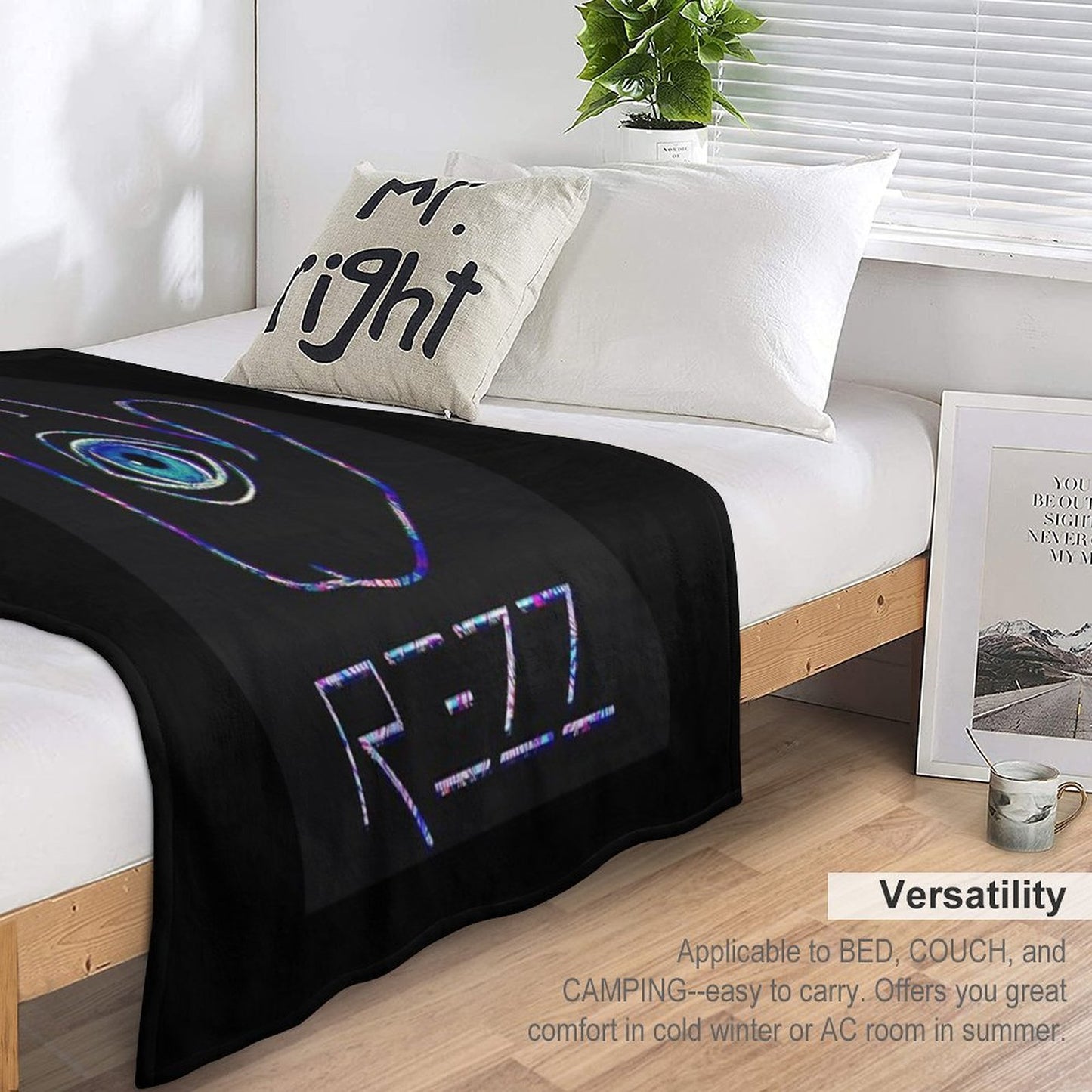 Rezz Seller Classic Plush Throw Blanket