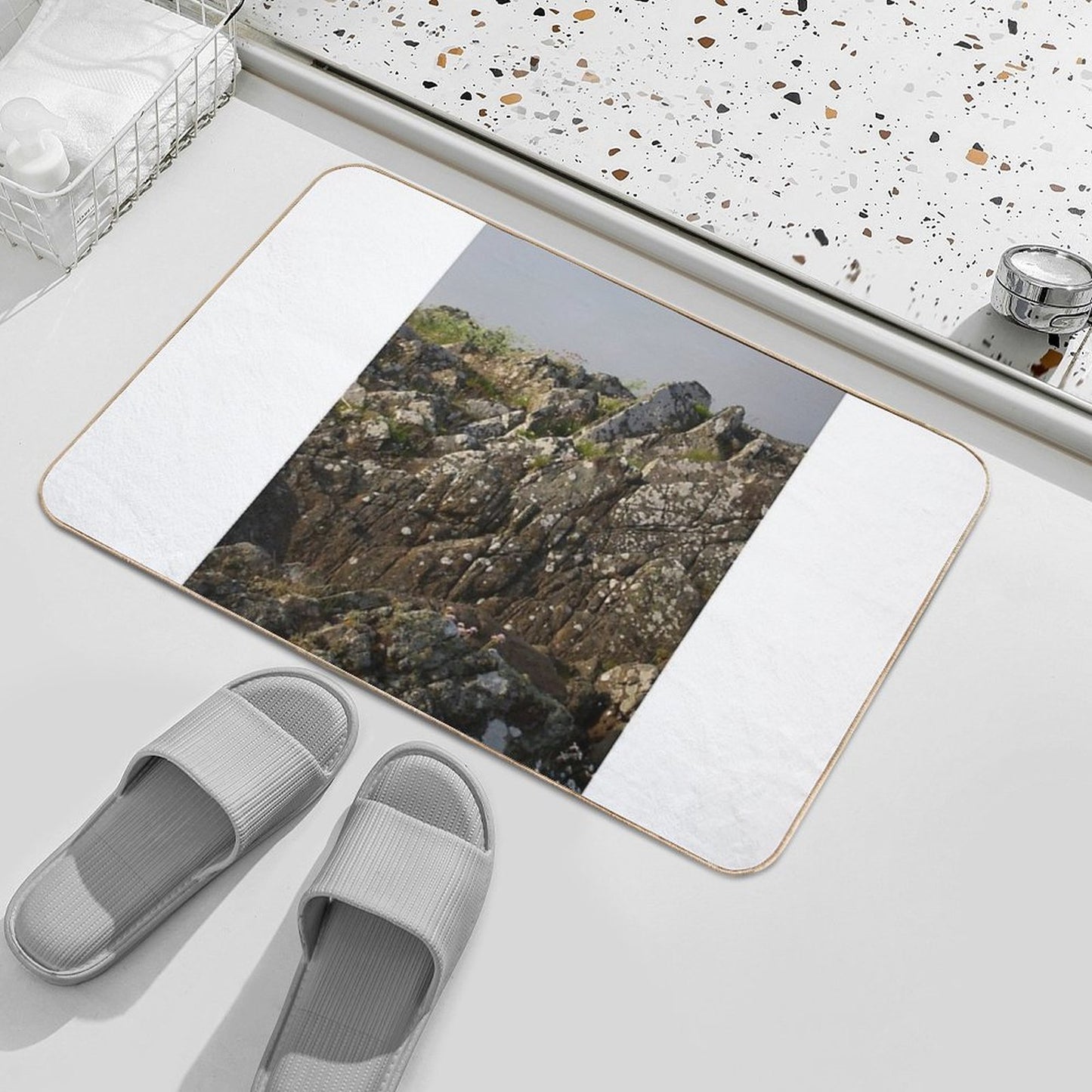Growing on Stone Dirt-Trapping Bath Mat