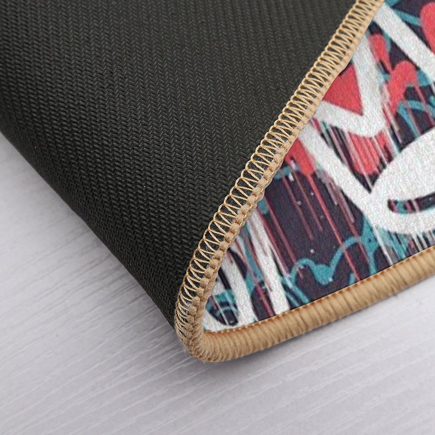Maniak Tag & Throwie Patterned Print Odorless Bath Mat