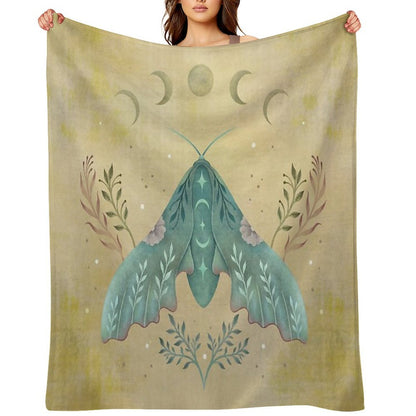 Luna And Moth - Oriental Vintage Anti-pilling Throw Blanket