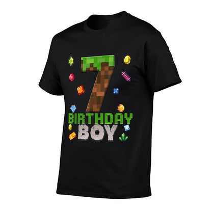 7th Birthday 7 Years Old Video Gamer Pixel Birthday Boys  Versatile T-Shirt