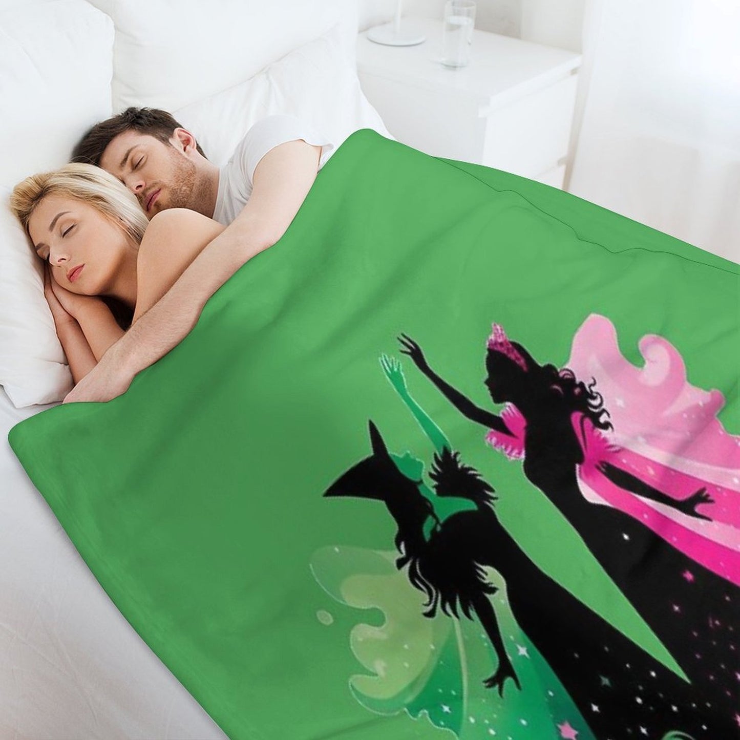 Elphaba & Glinda Wicked The Musical No Background Quick-dry Throw Blanket