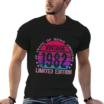 40 Year Old Gifts Vintage 1982 Limited Edition 40th Birthday  Trendy Pattern T-Shirt
