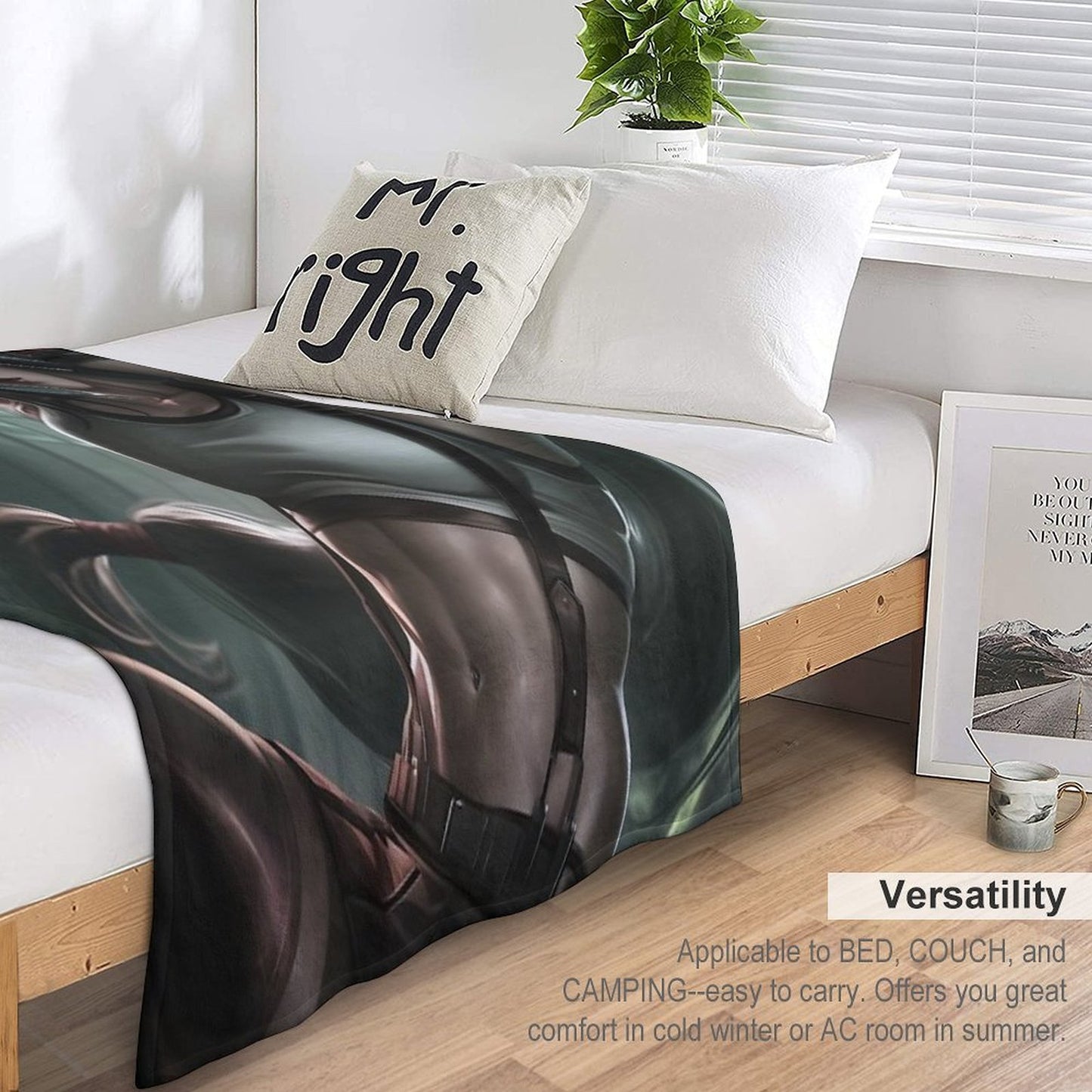 Tifa Lockhart - 92 Lightweight Throw Blanket