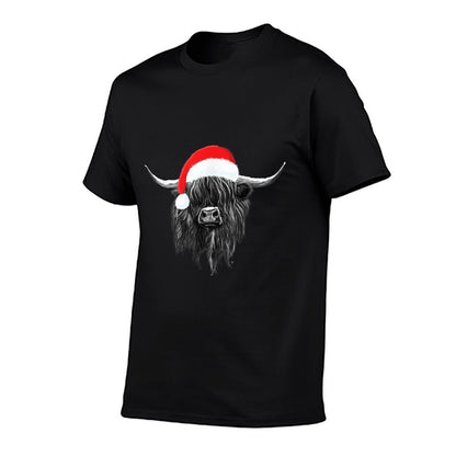 Scottish Highland Cow Christmas Santa Hat  Classic T-Shirt